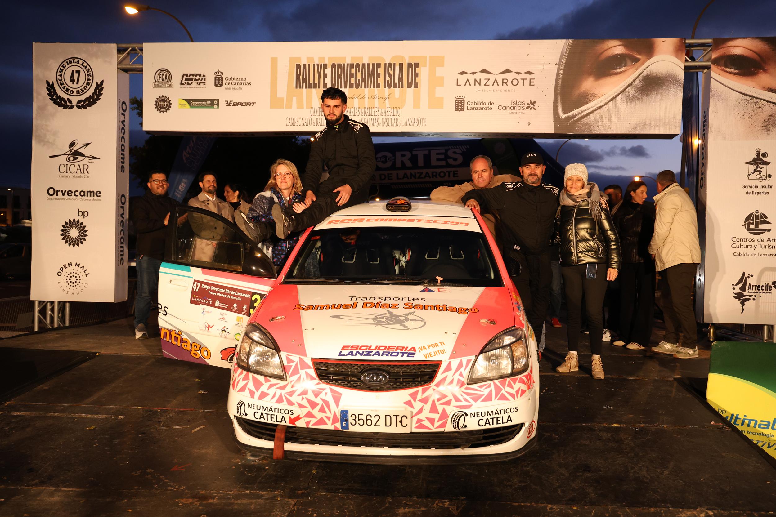 Alexey Lukyanyuk "vuela" con el Skoda en Lanzarote y gana su primer rallye del CCRA