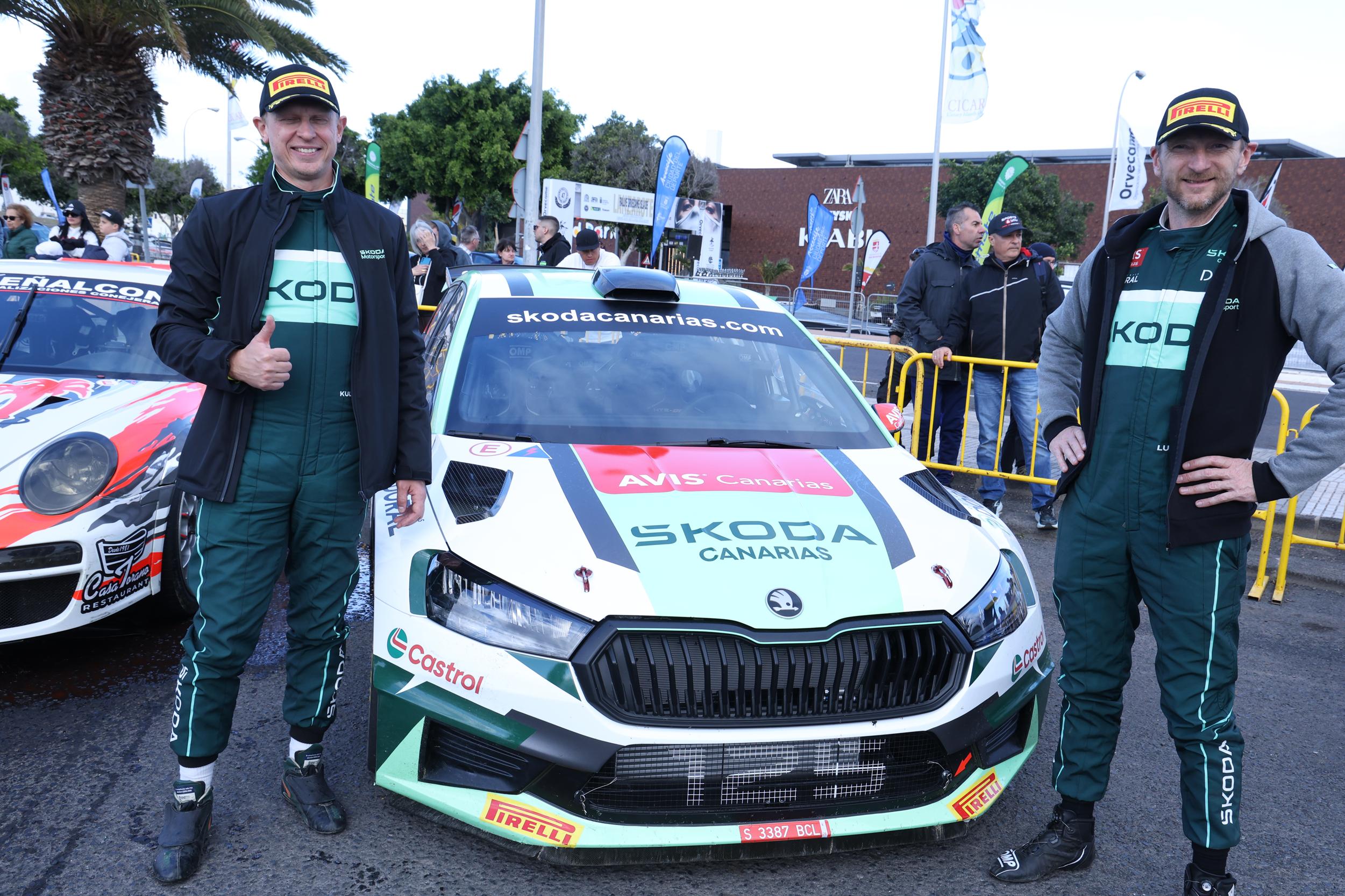 Alexey Lukyanyuk "vuela" con el Skoda en Lanzarote y gana su primer rallye del CCRA