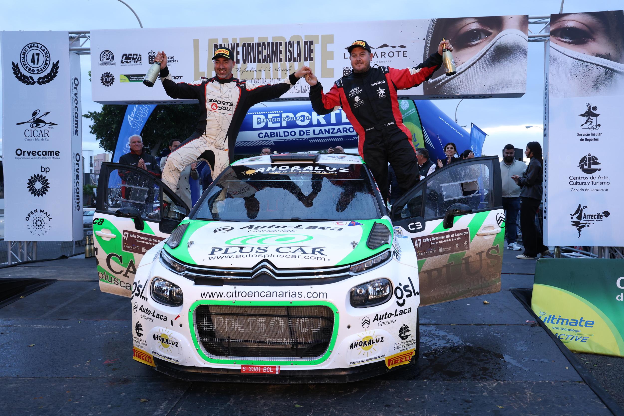 Alexey Lukyanyuk "vuela" con el Skoda en Lanzarote y gana su primer rallye del CCRA