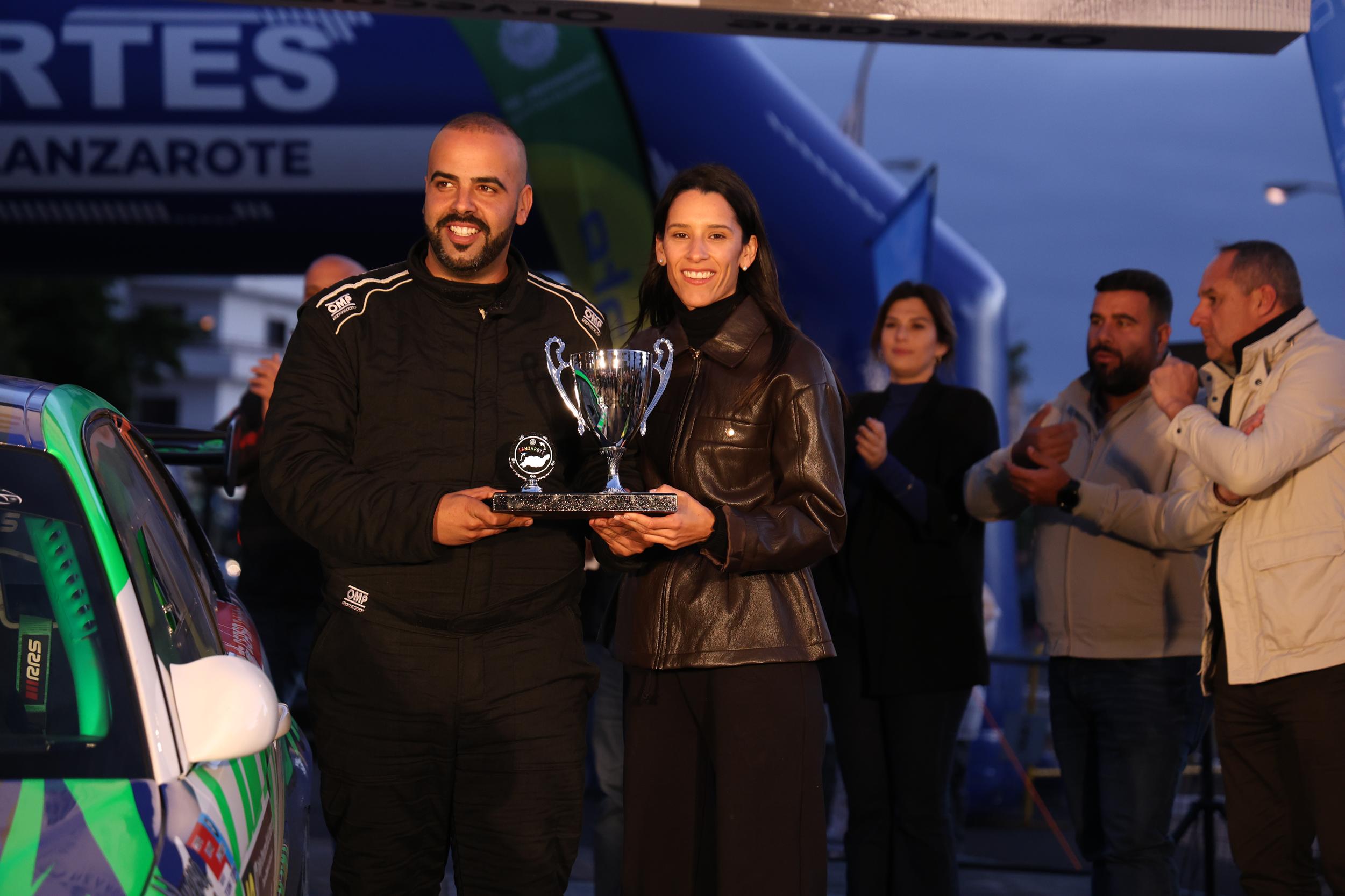 Alexey Lukyanyuk "vuela" con el Skoda en Lanzarote y gana su primer rallye del CCRA