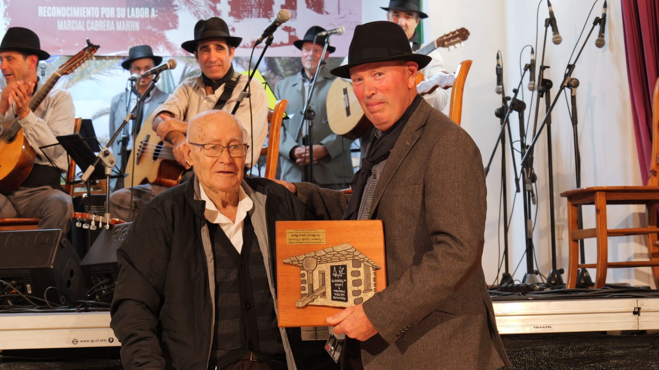 4dfd846e a853 4206 aeeb 733e46b1330f (1) 4dfd846e a853 4206 aeeb 733e46b1330f (1)