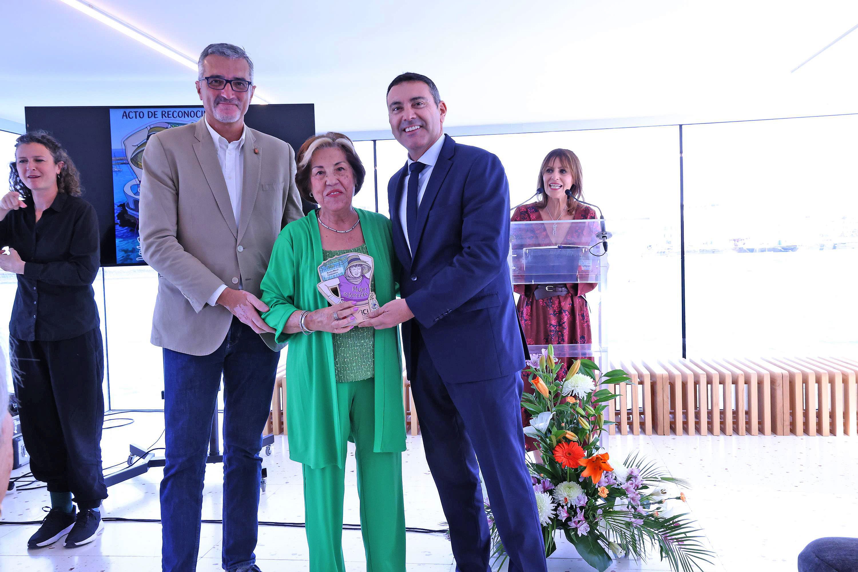 Jornada en honor a la labor de ocho mujeres y su impacto en la sociedad lanzaroteña y graciosera