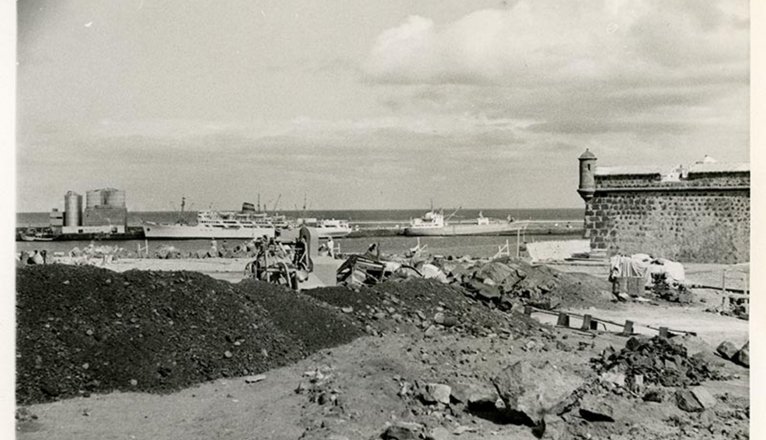 Obras en el Castillo de San José2, Rafael Ángel Domínguez, 1976dd Obras en el Castillo de San José2, Rafael Ángel Domínguez, 1976dd
