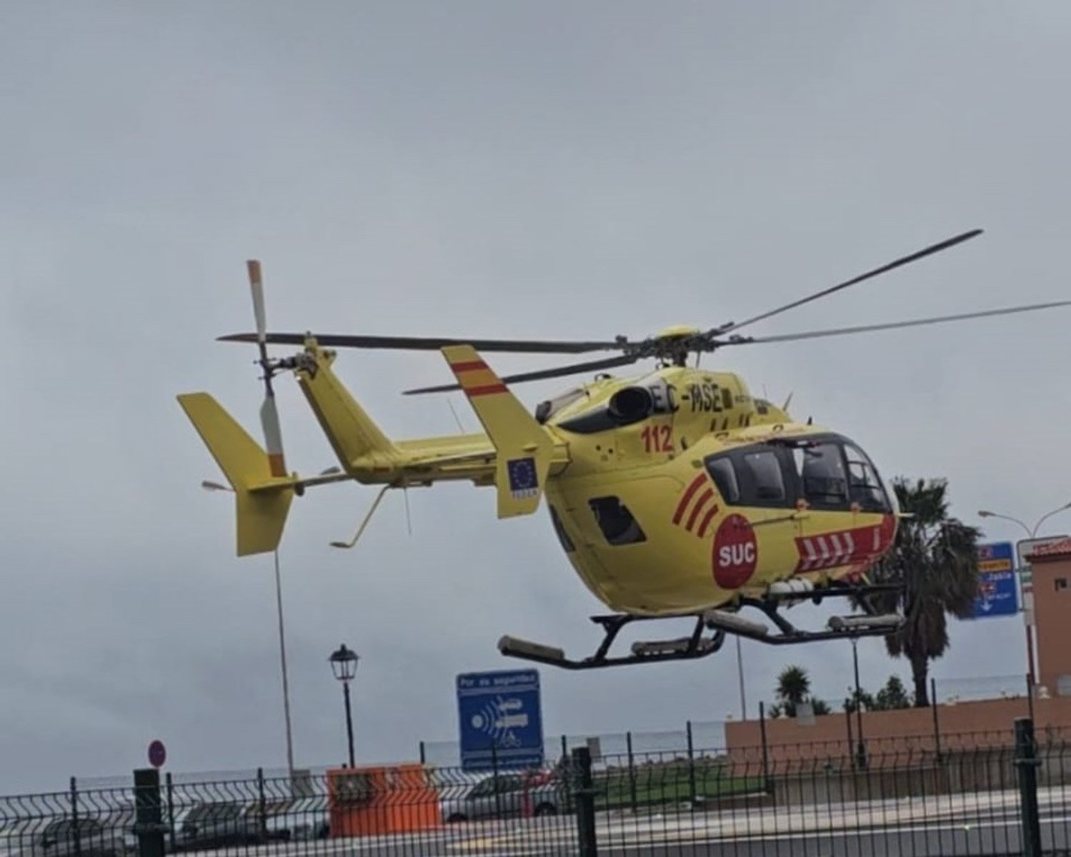 Traslado sanitario en el helicóptero medicalizado. Foto: SUC. Traslado sanitario en el helicóptero medicalizado. Foto: SUC.