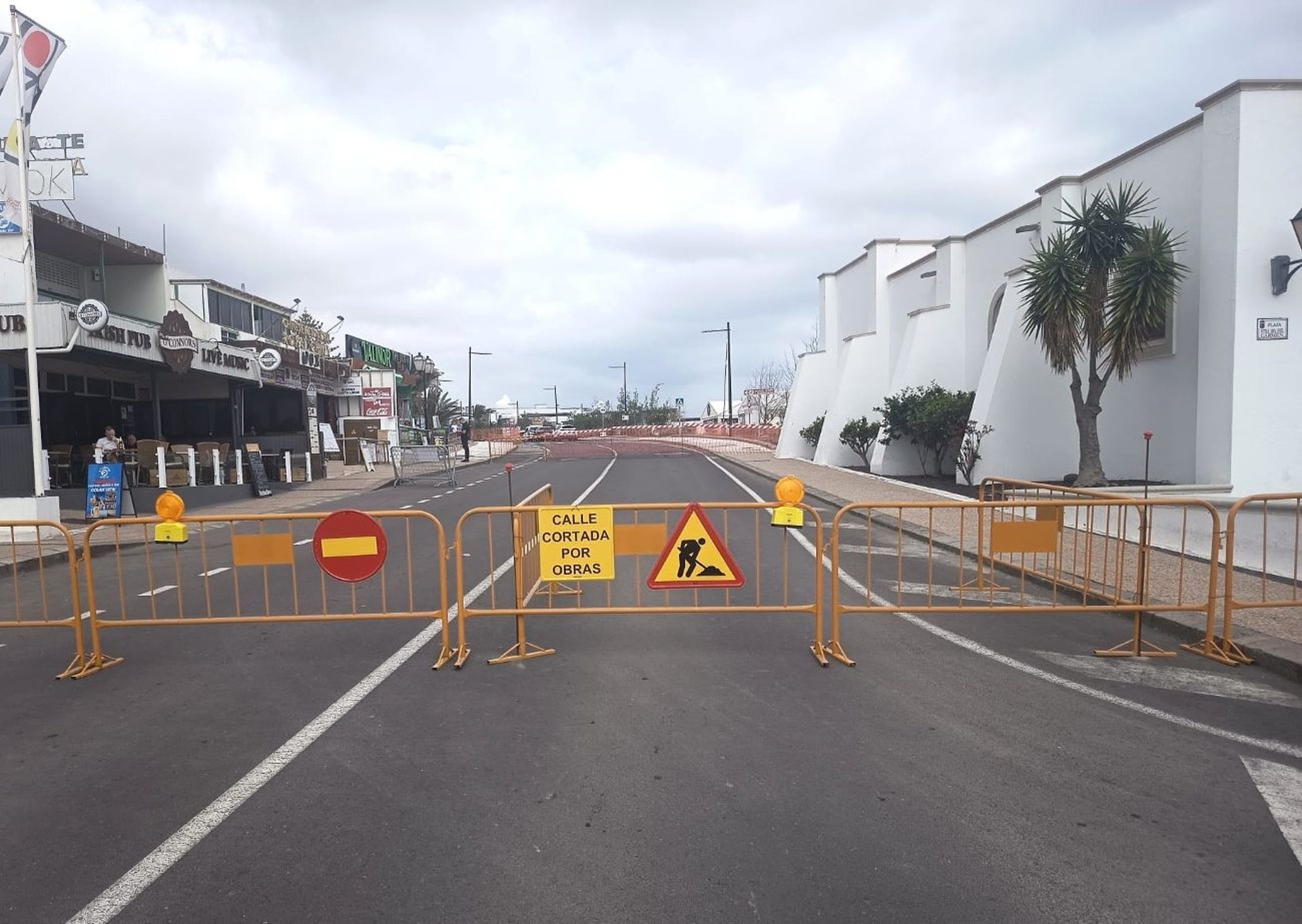 Avenida Papagayo Playa Blancacc