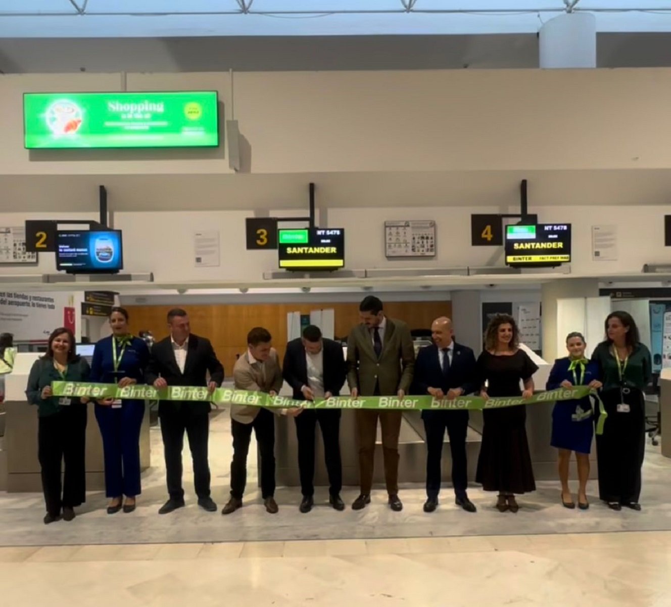 Inaguración de la línea entre Lanzarote y Santander Inaguración de la línea entre Lanzarote y Santander