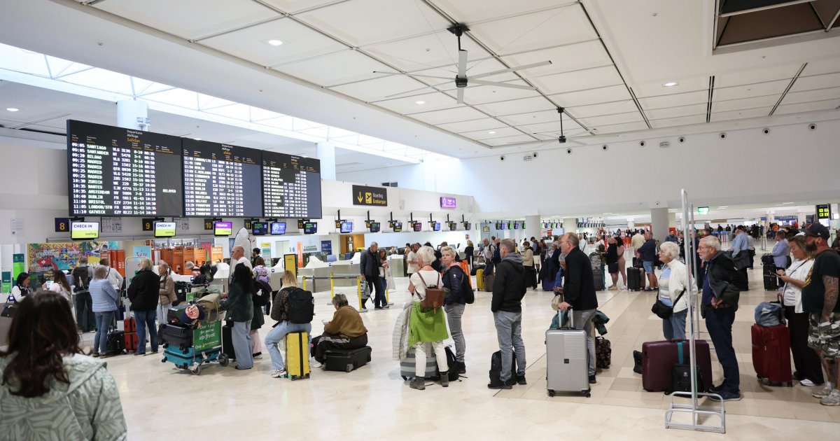 El pasaje del aeropuerto de Lanzarote cae un 0,6% en marzo frente al año pasado