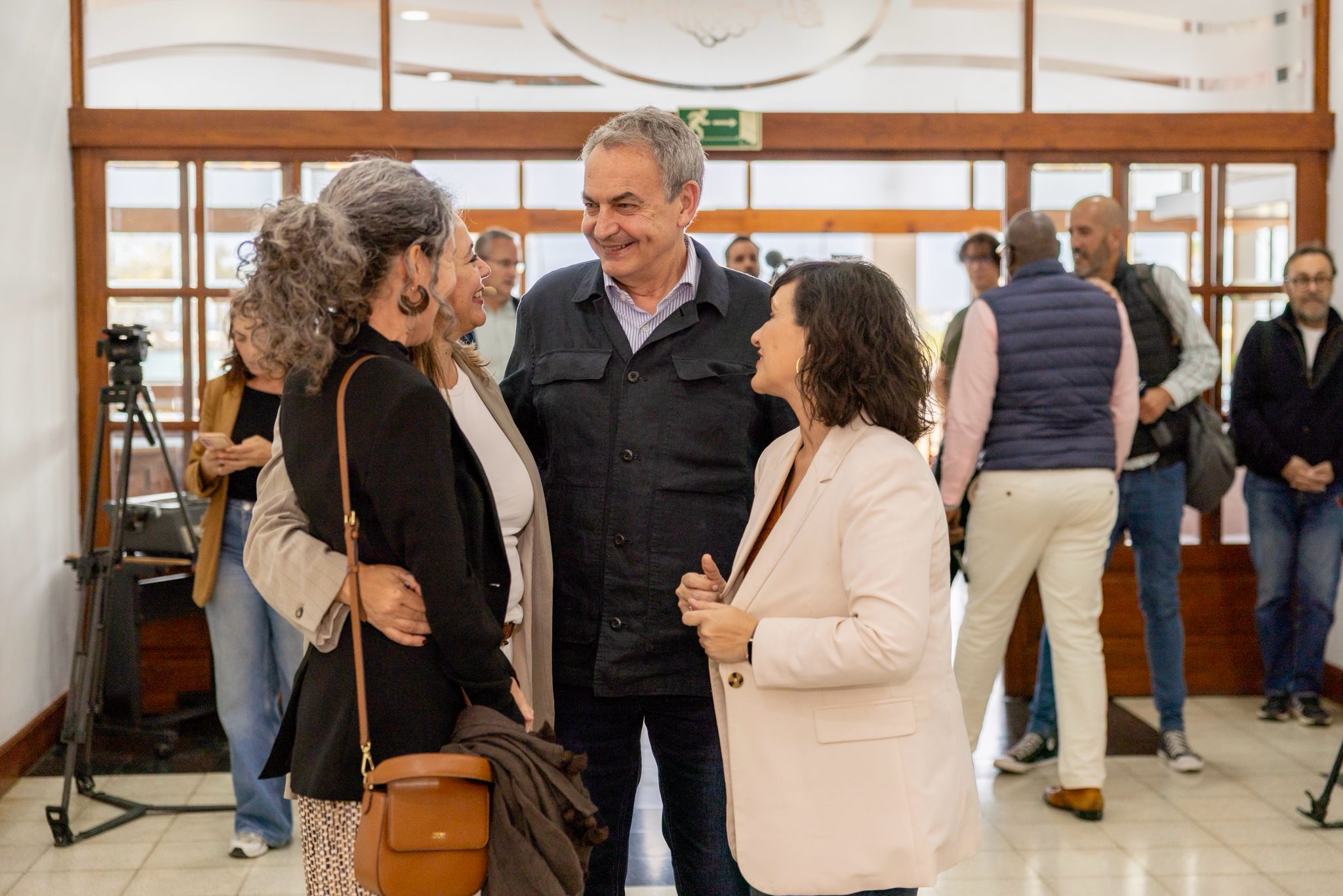 Zapatero inaugura la Escuela Feminista del PSOE de Lanzarote Zapatero inaugura la Escuela Feminista del PSOE de Lanzarote