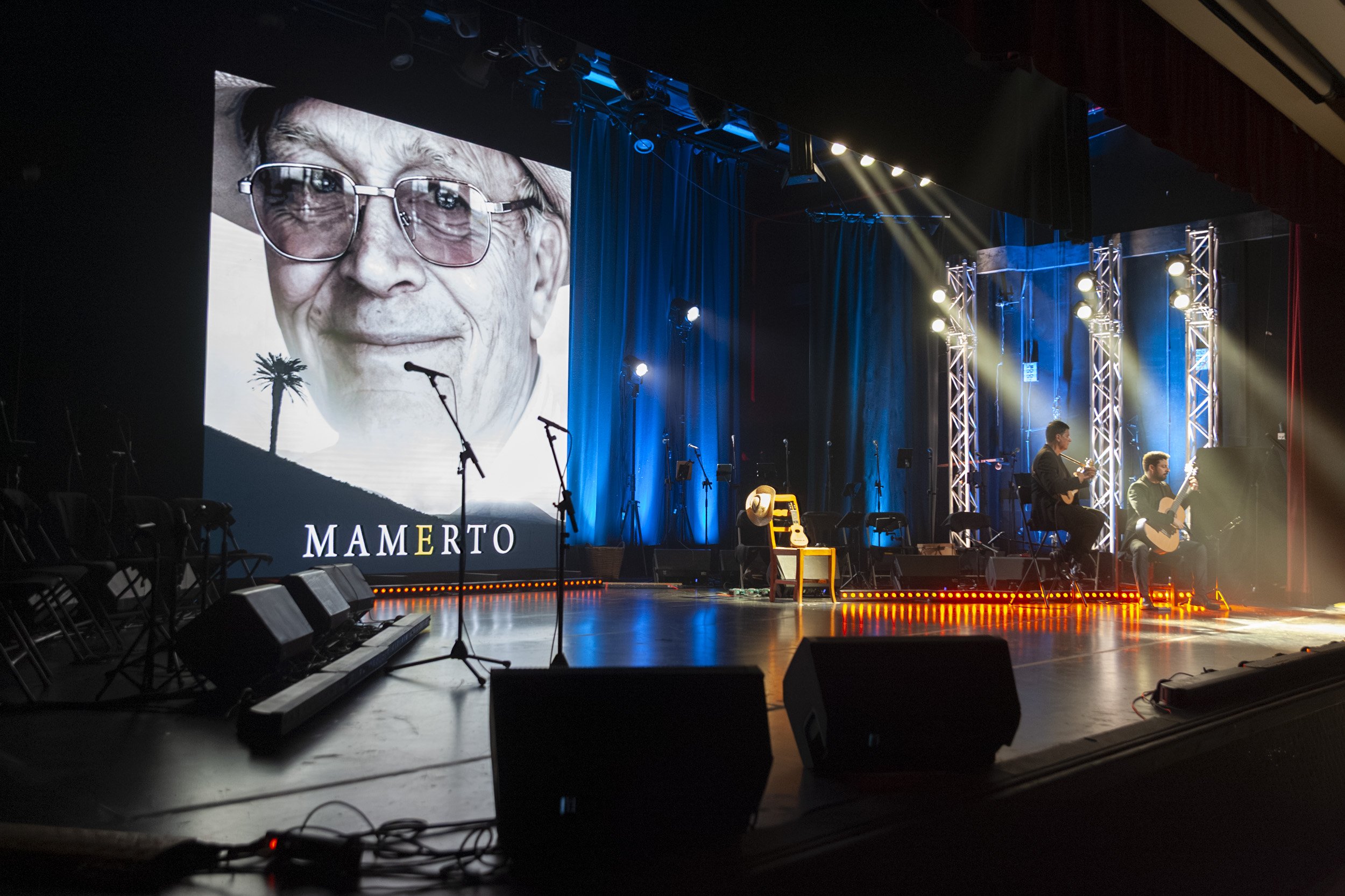 Acto de reconocimiento a Mamerto Cabrera en Tías (Fotos: Juan Mateos) Acto de reconocimiento a Mamerto Cabrera en Tías (Fotos: Juan Mateos)