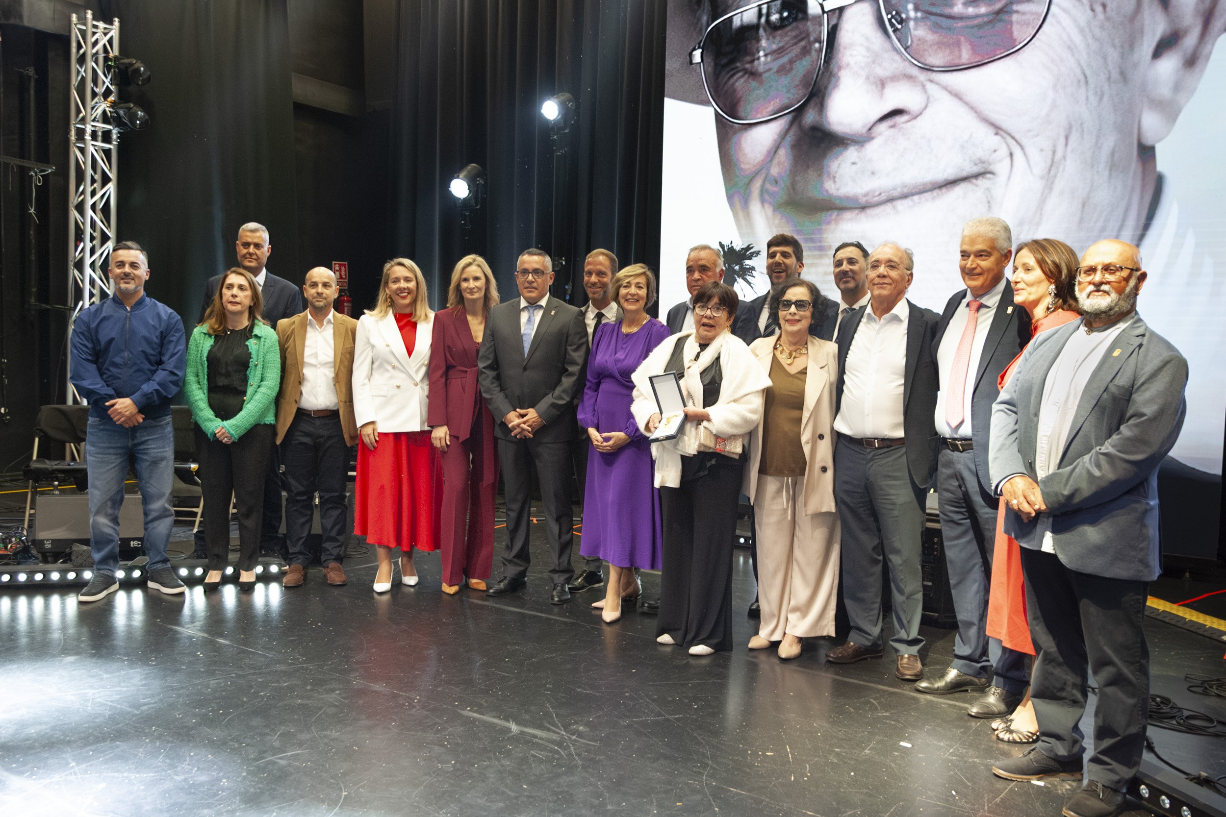 Acto de reconocimiento a Mamerto Cabrera en Tías (Fotos: Juan Mateos) Acto de reconocimiento a Mamerto Cabrera en Tías (Fotos: Juan Mateos)