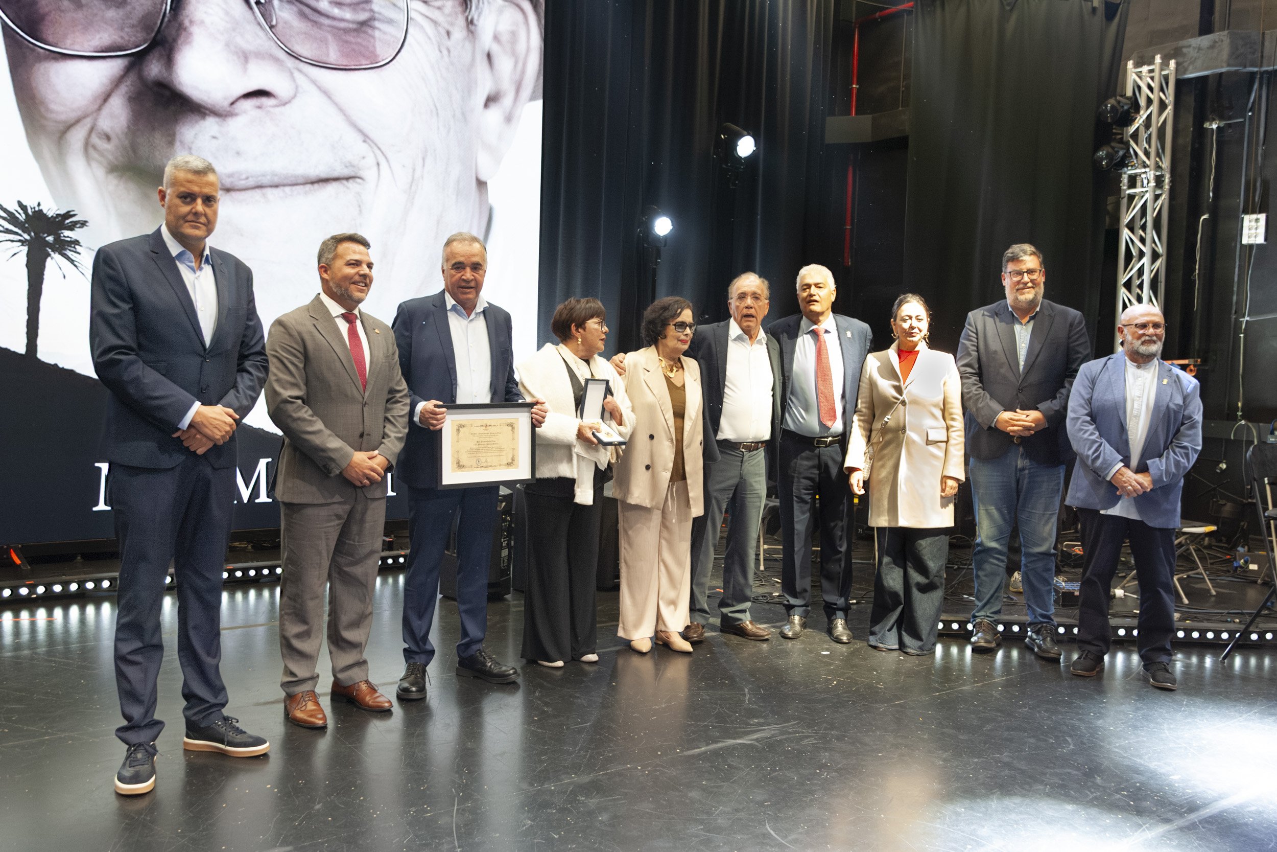 Acto de reconocimiento a Mamerto Cabrera en Tías (Fotos: Juan Mateos) Acto de reconocimiento a Mamerto Cabrera en Tías (Fotos: Juan Mateos)