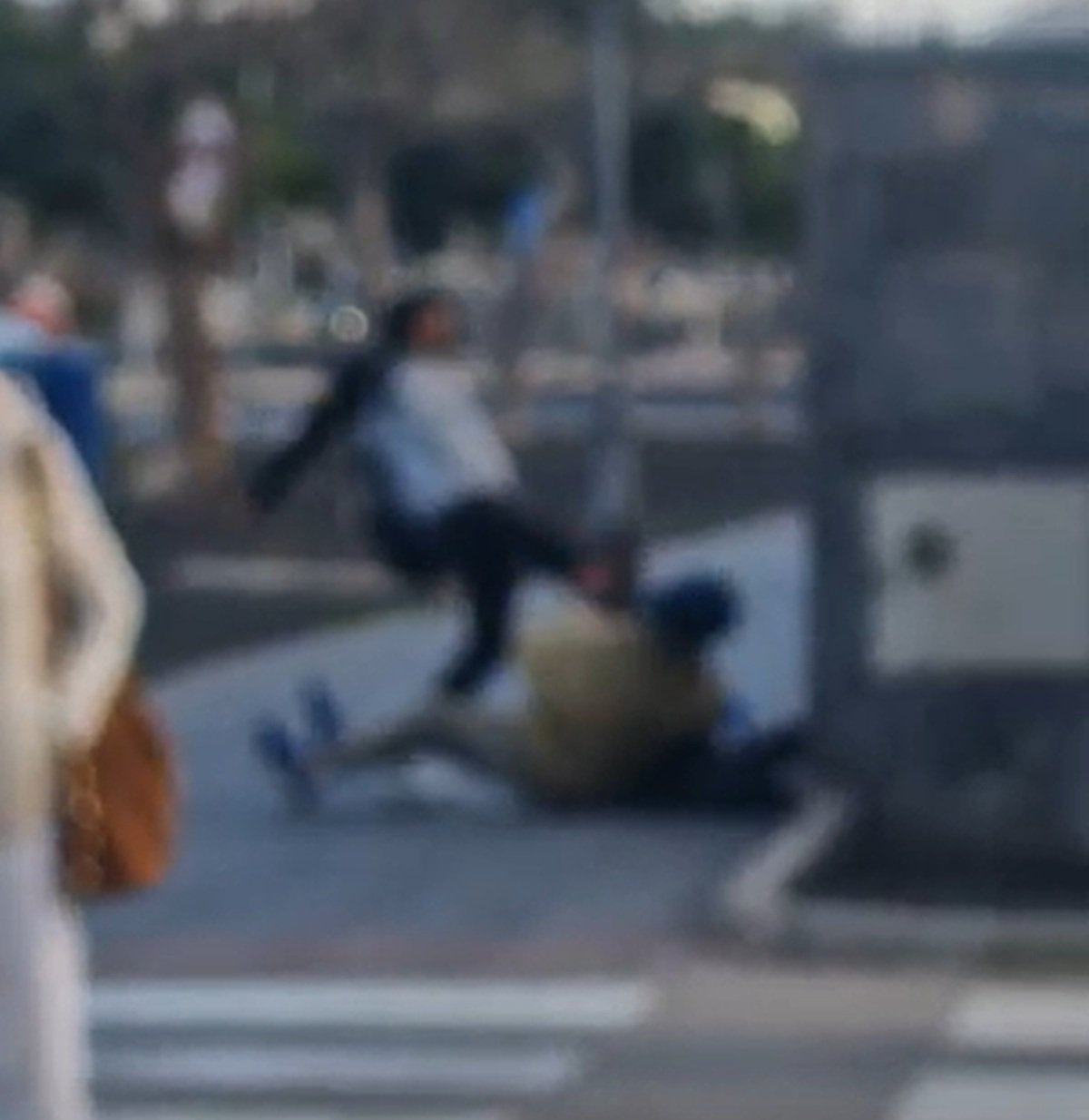 Agresión a una persona sin hogar. Foto: La Voz Agresión a una persona sin hogar. Foto: La Voz