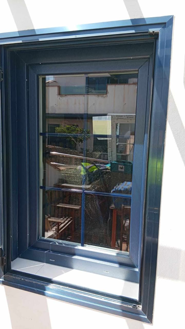 Material sustraído de la insonorización