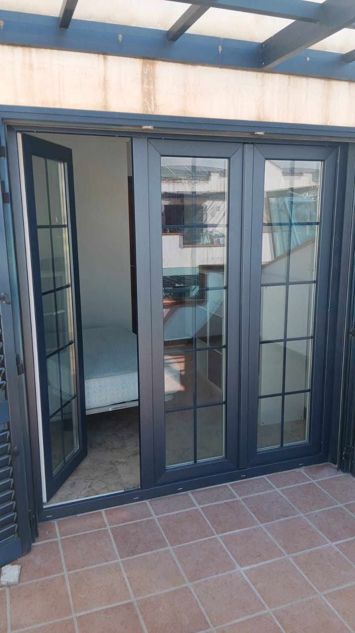 Material sustraído de la insonorización