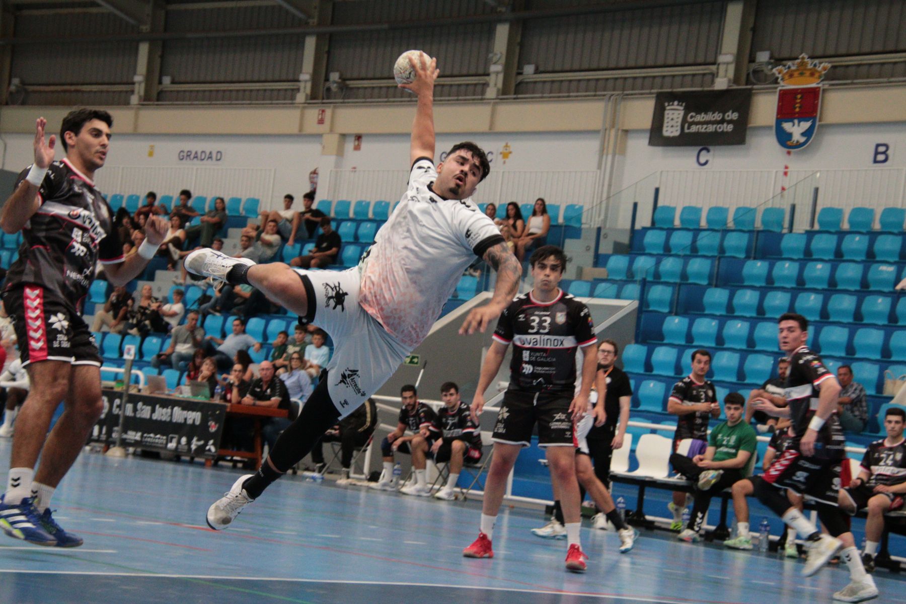 BALONMANO. SAN JOSÉ OBRERO   VALINOX NOVAS