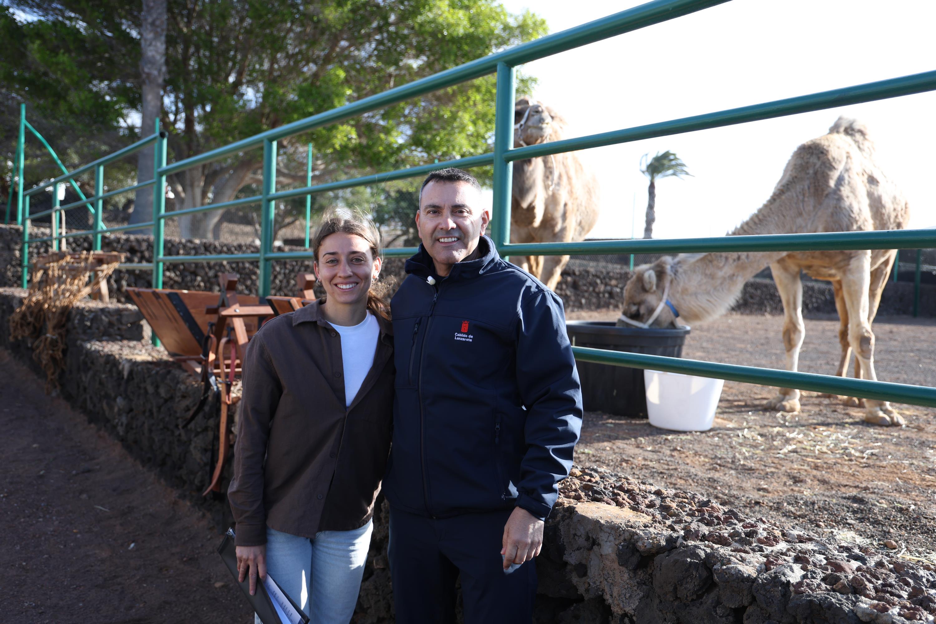 Oswaldo Betancort y Carla Morales. 