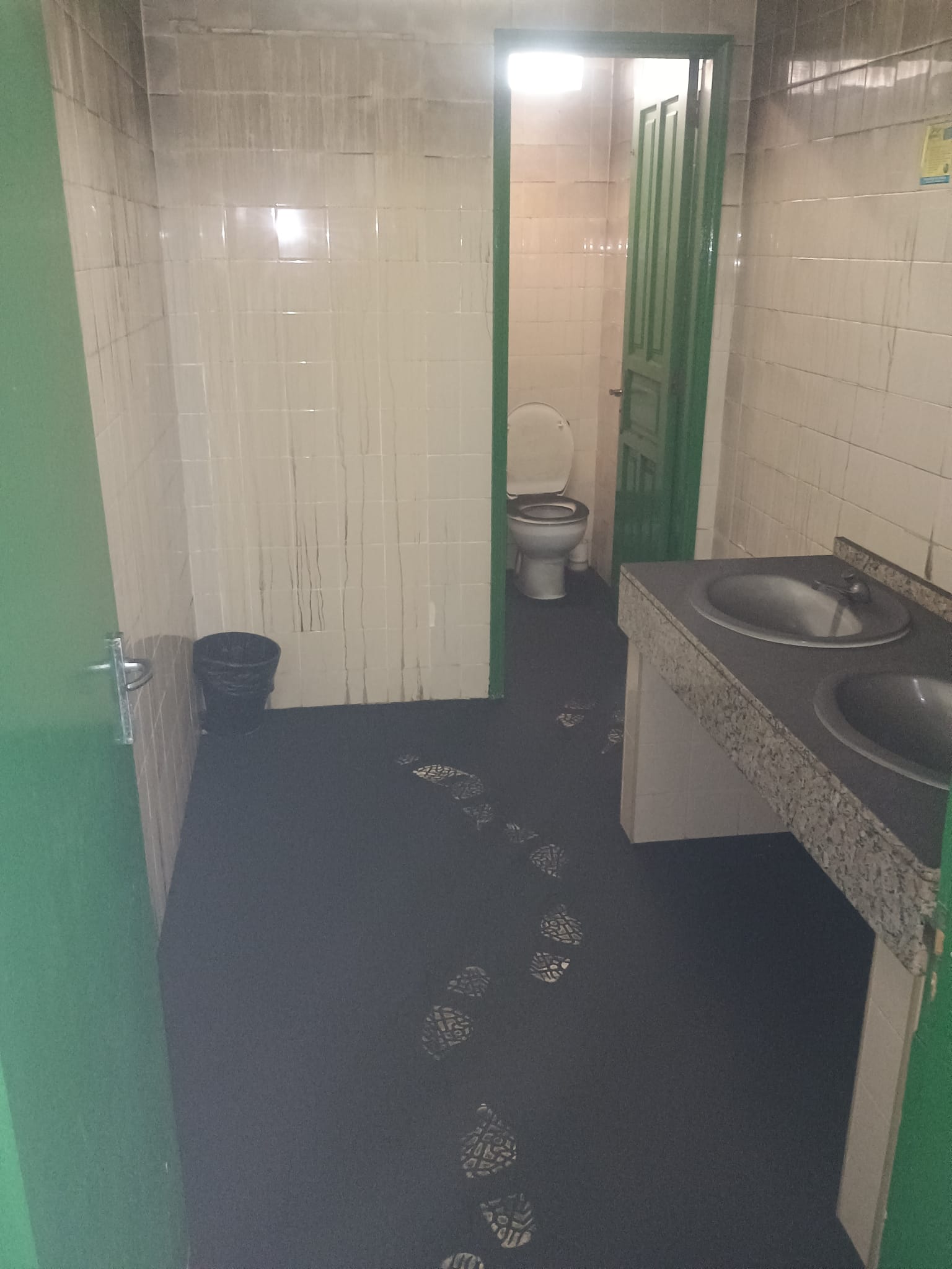 Actos vandálicos en el colegio Los Geranios 