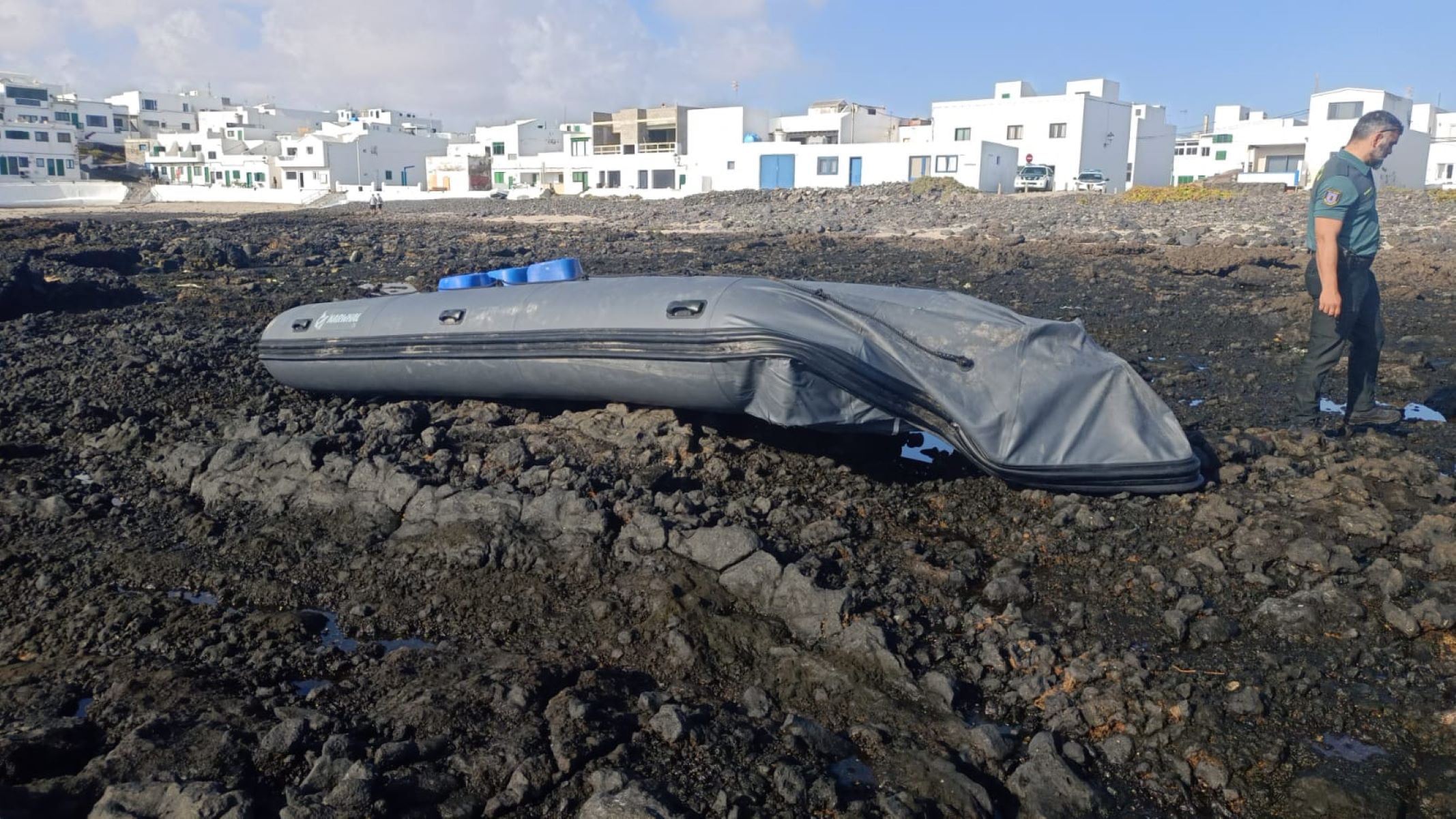 Neumática llegada a Caleta Caballo 