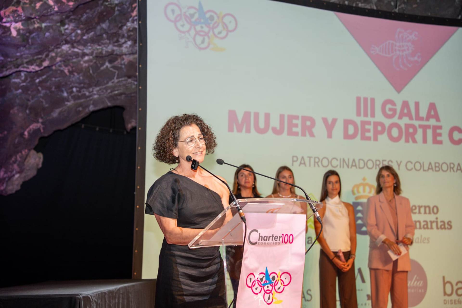 La III Gala de la Mujer y el Deporte Canario, en imágenes