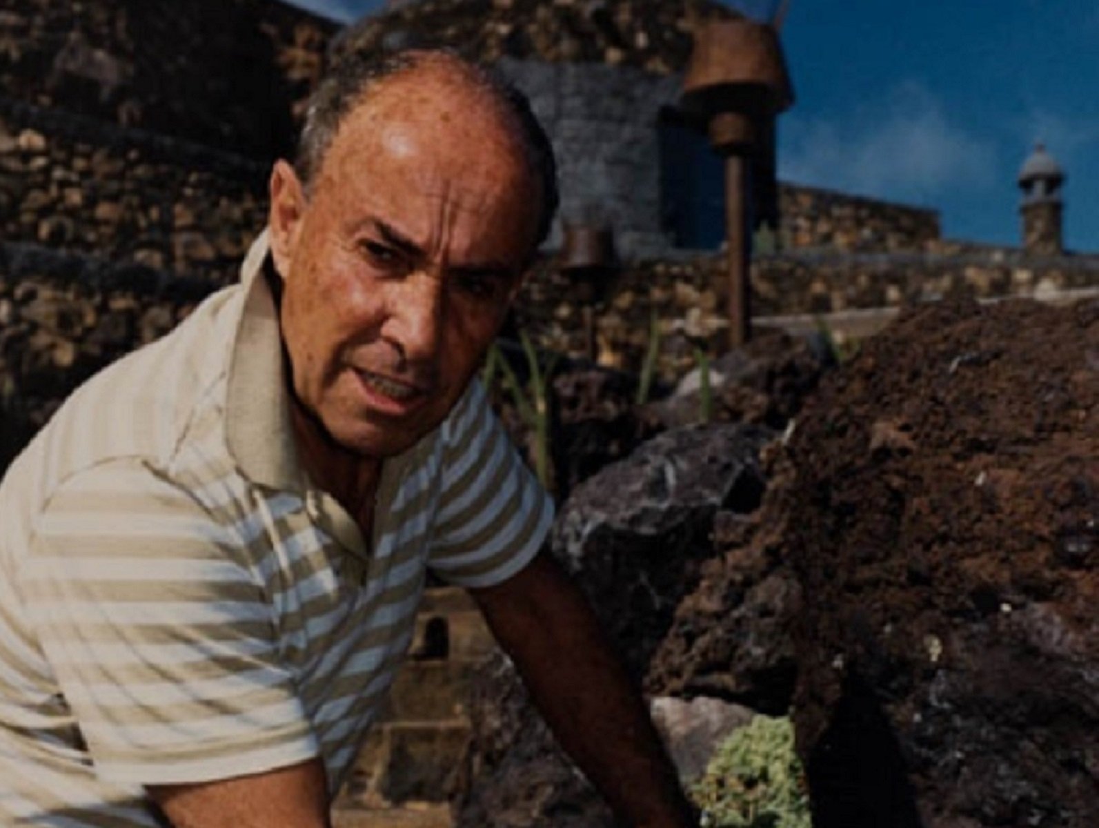 César Manrique en el Jardín de Cactus. Foto: La Voz.
