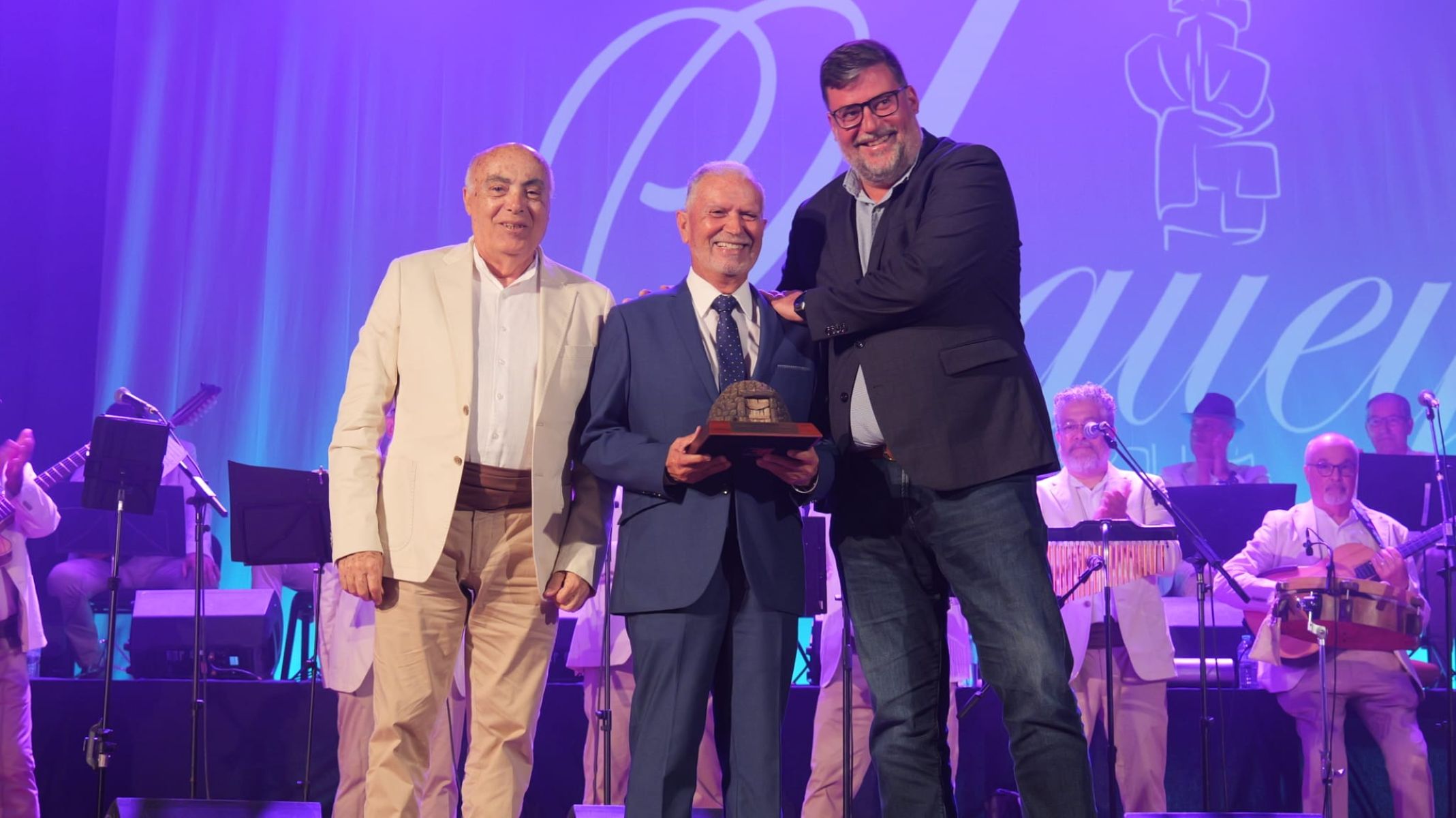 0b635a8d d124 465c 978f c489d23d4ed2