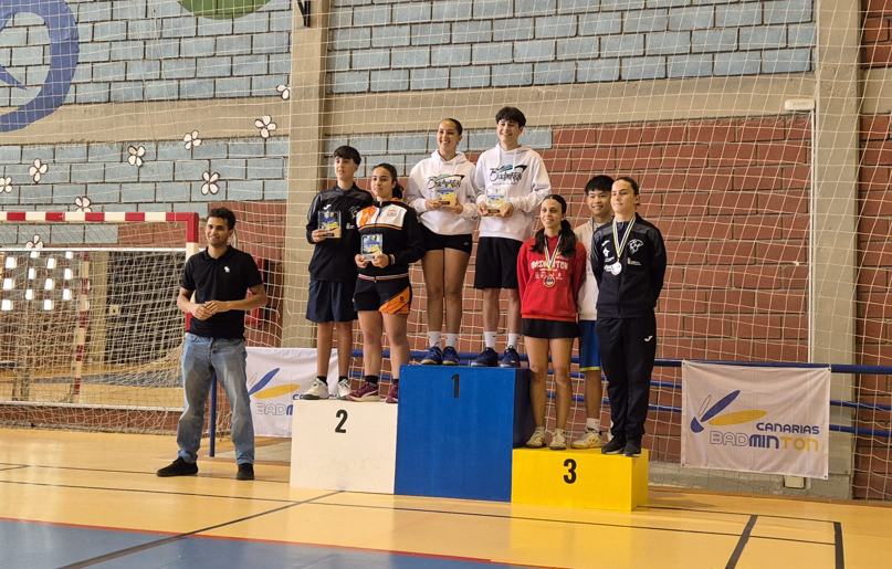 Lanzarote Raqueta Club brilla en el Campeonato de Canarias Escolar Sub-15 y Sub-17