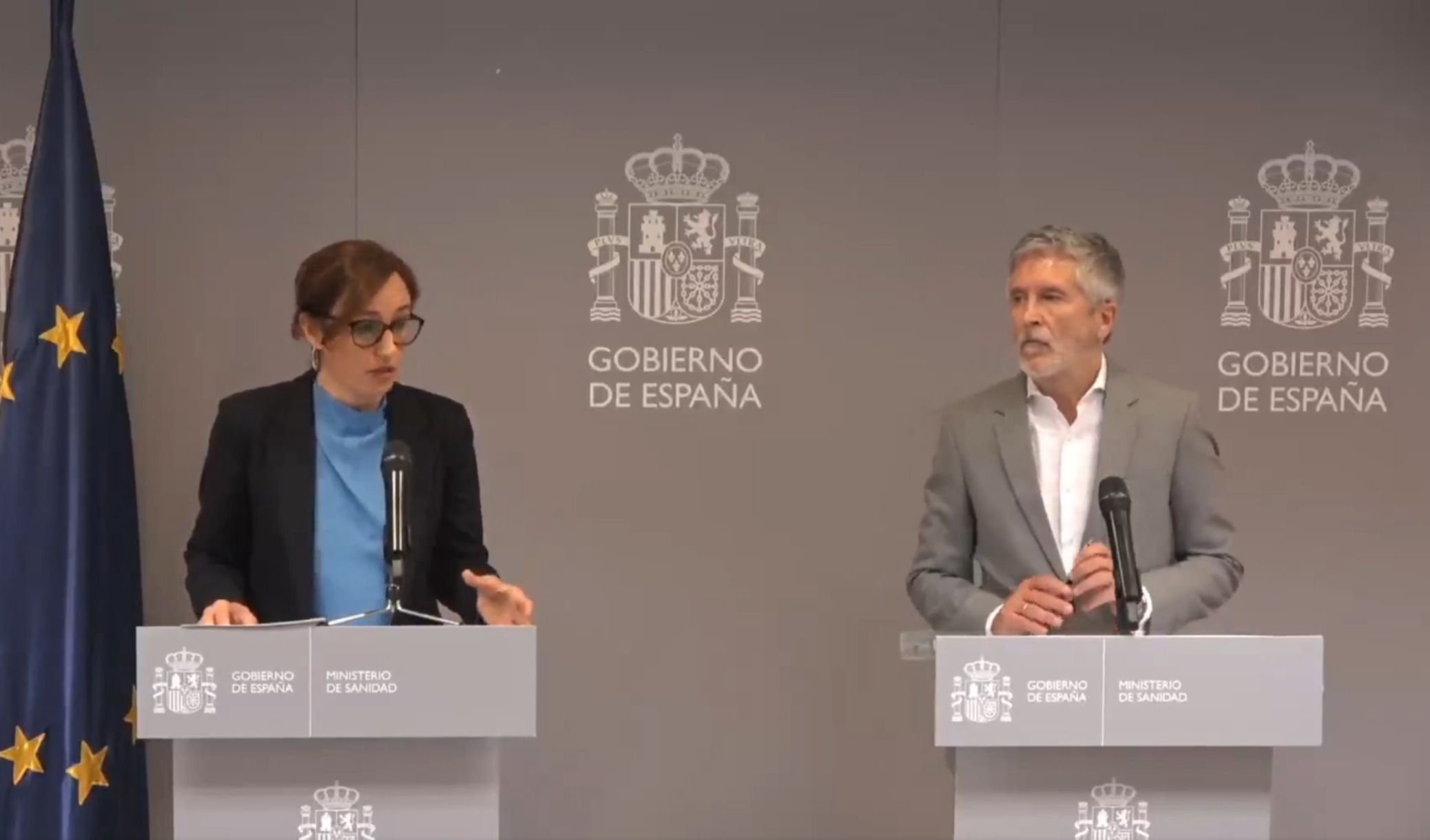 Rueda de prensa de la ministra de Sanidad y el de Interior