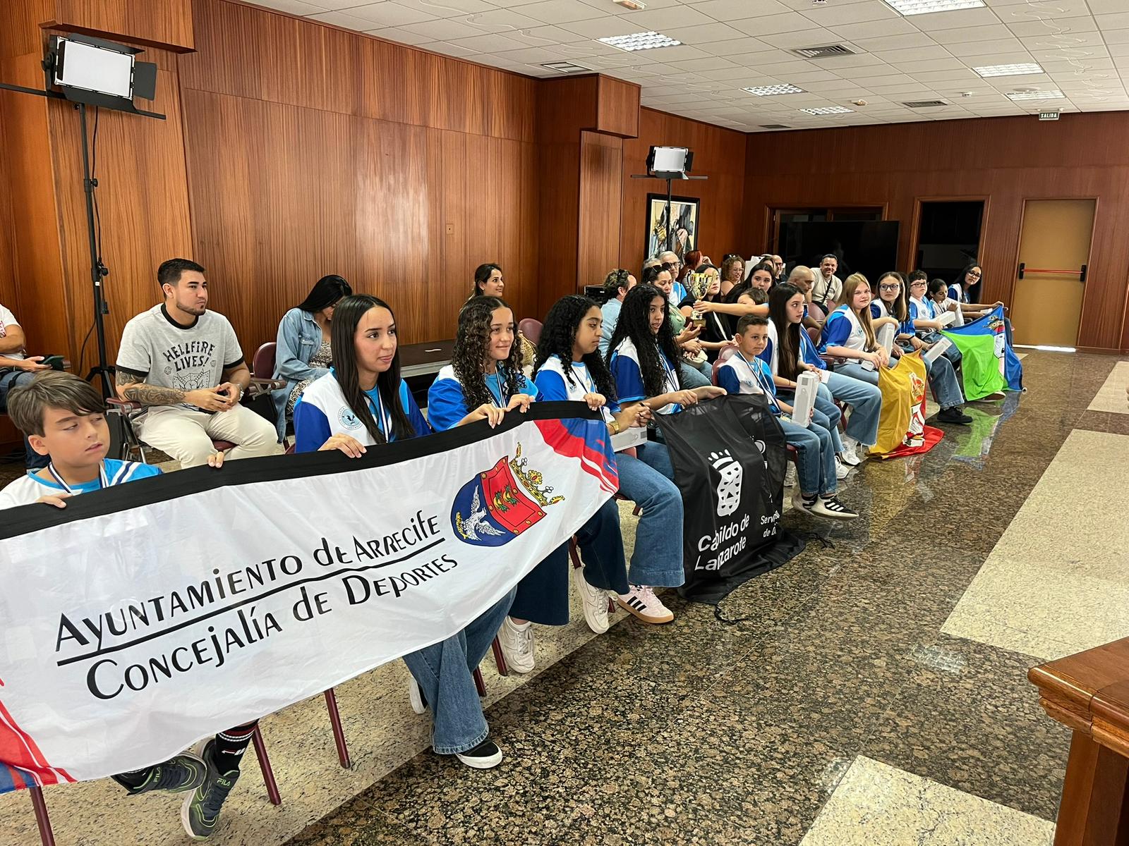 Recepción al Club Tanaga