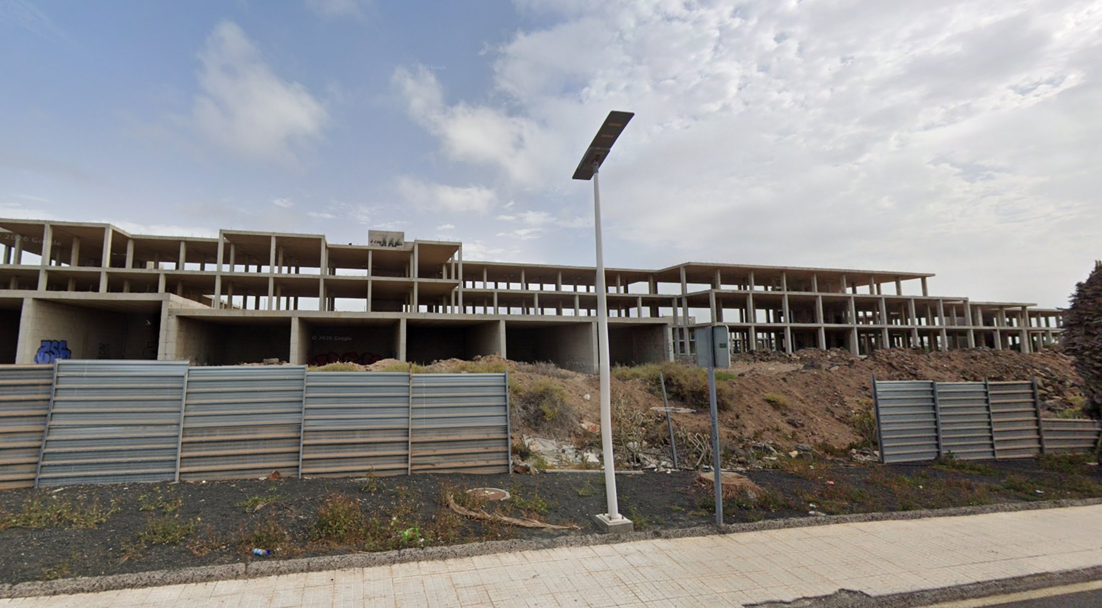 Esqueleto en Costa Teguise. Foto: Google Maps