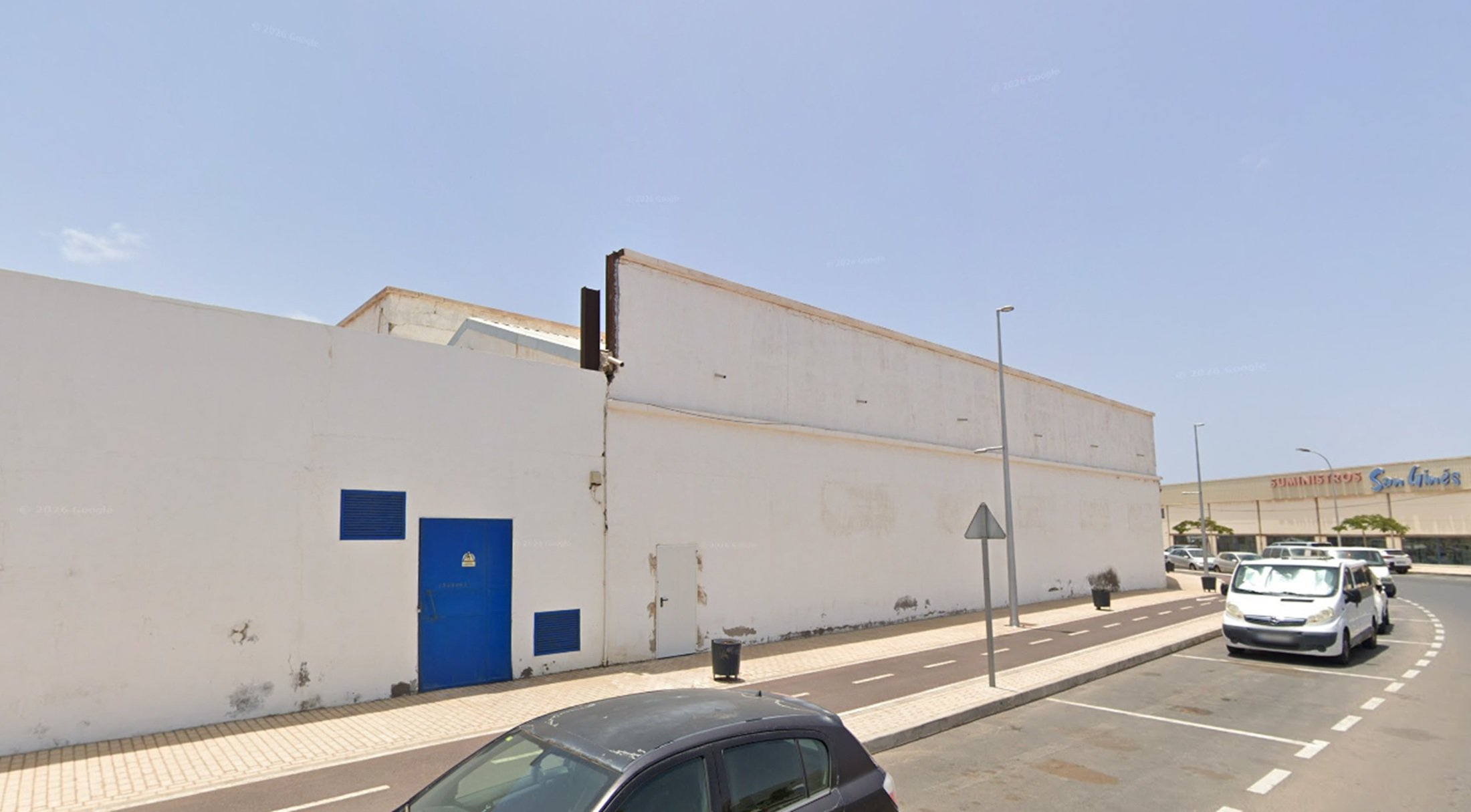 Edificio de Frigorsa en Puerto Naos, Arrecife