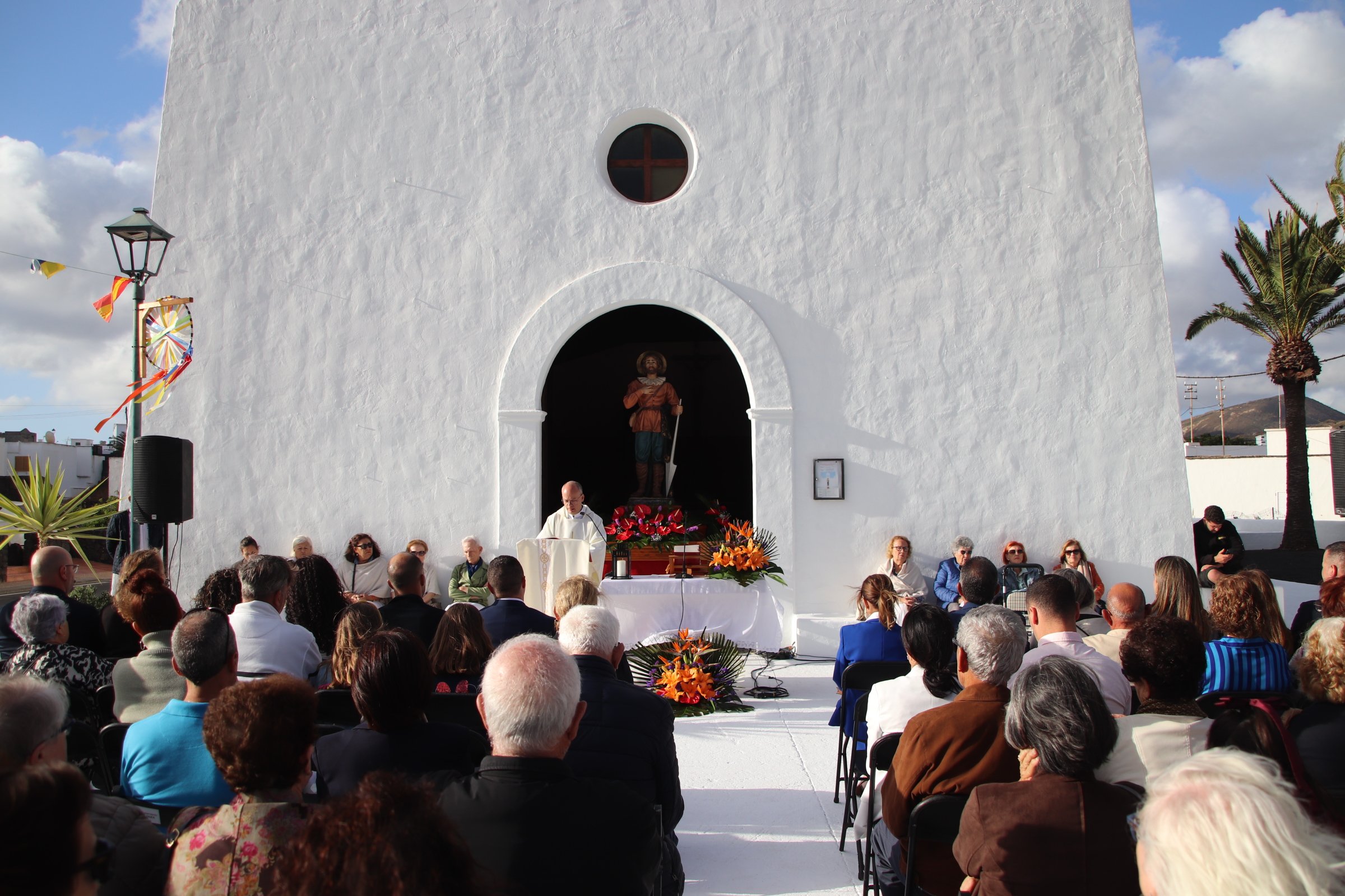 Uga celebra la misa y la procesión en honor a San Isidro Labrador