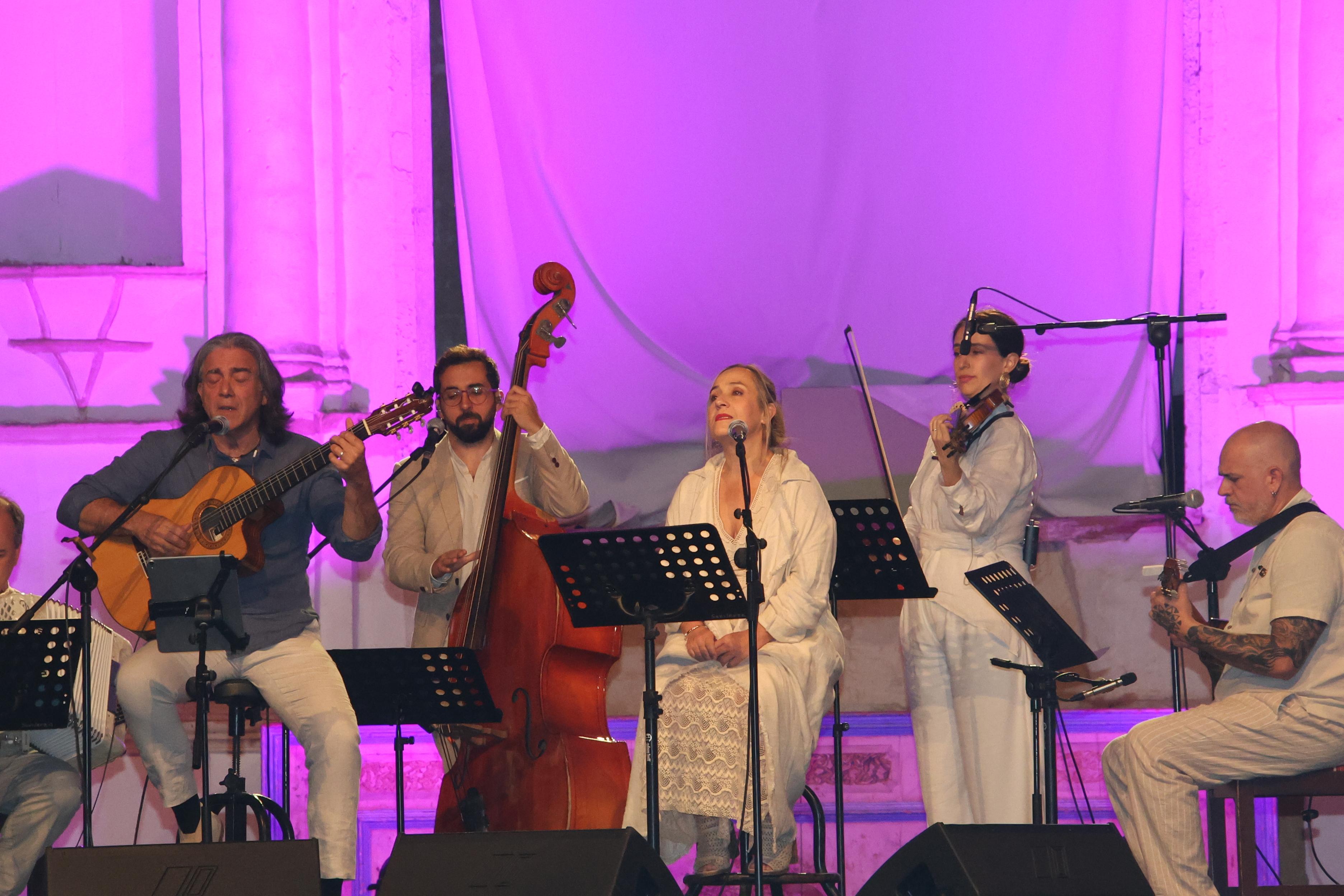 Concierto de José Manuel Ramos en Teguise ( Fotos: Norberto de León) Concierto de José Manuel Ramos en Teguise ( Fotos: Norberto de León)