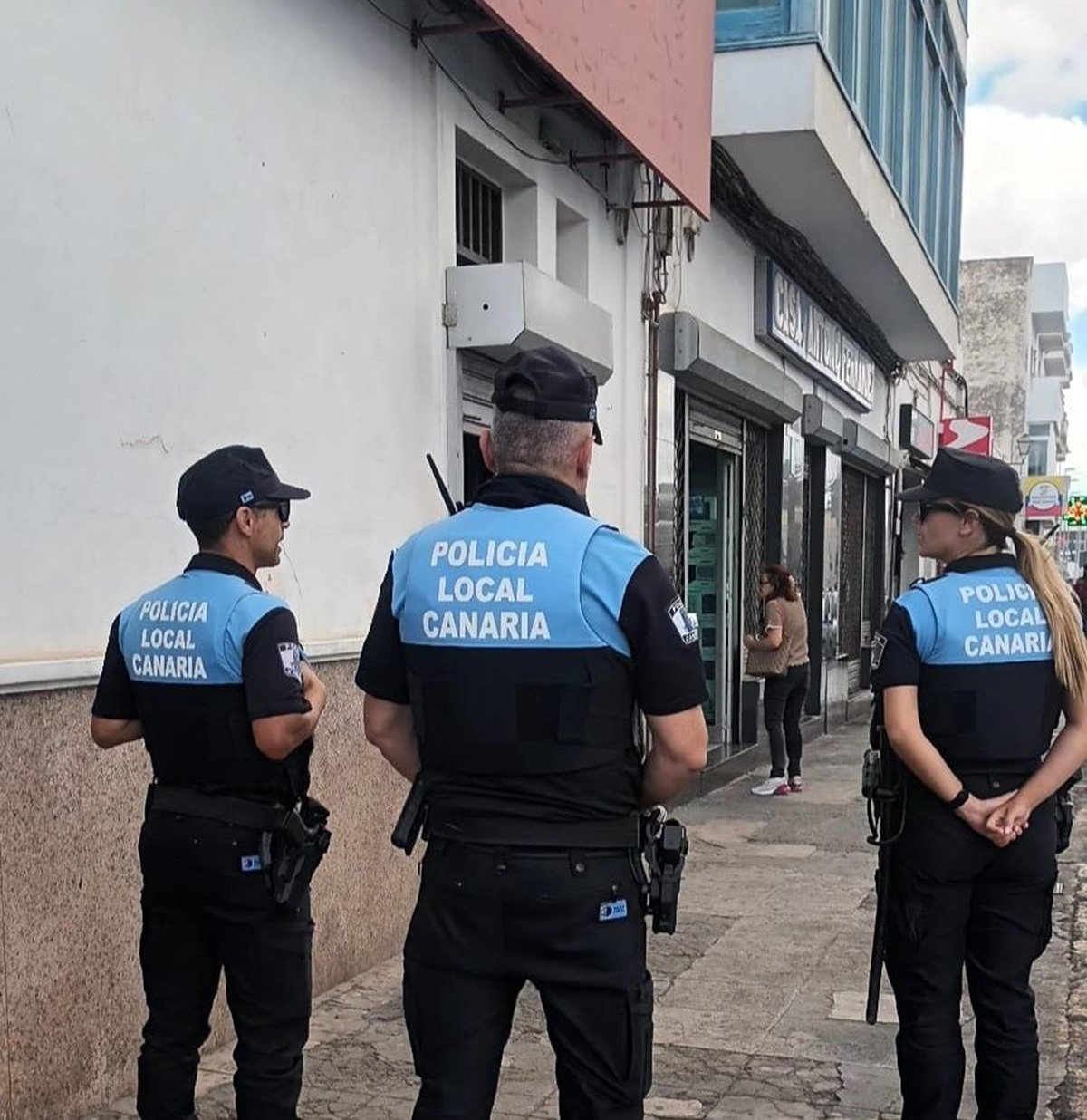 La Policía Local de Arrecife refuerza sus patrullas diarias por los barrios La Policía Local de Arrecife refuerza sus patrullas diarias por los barrios