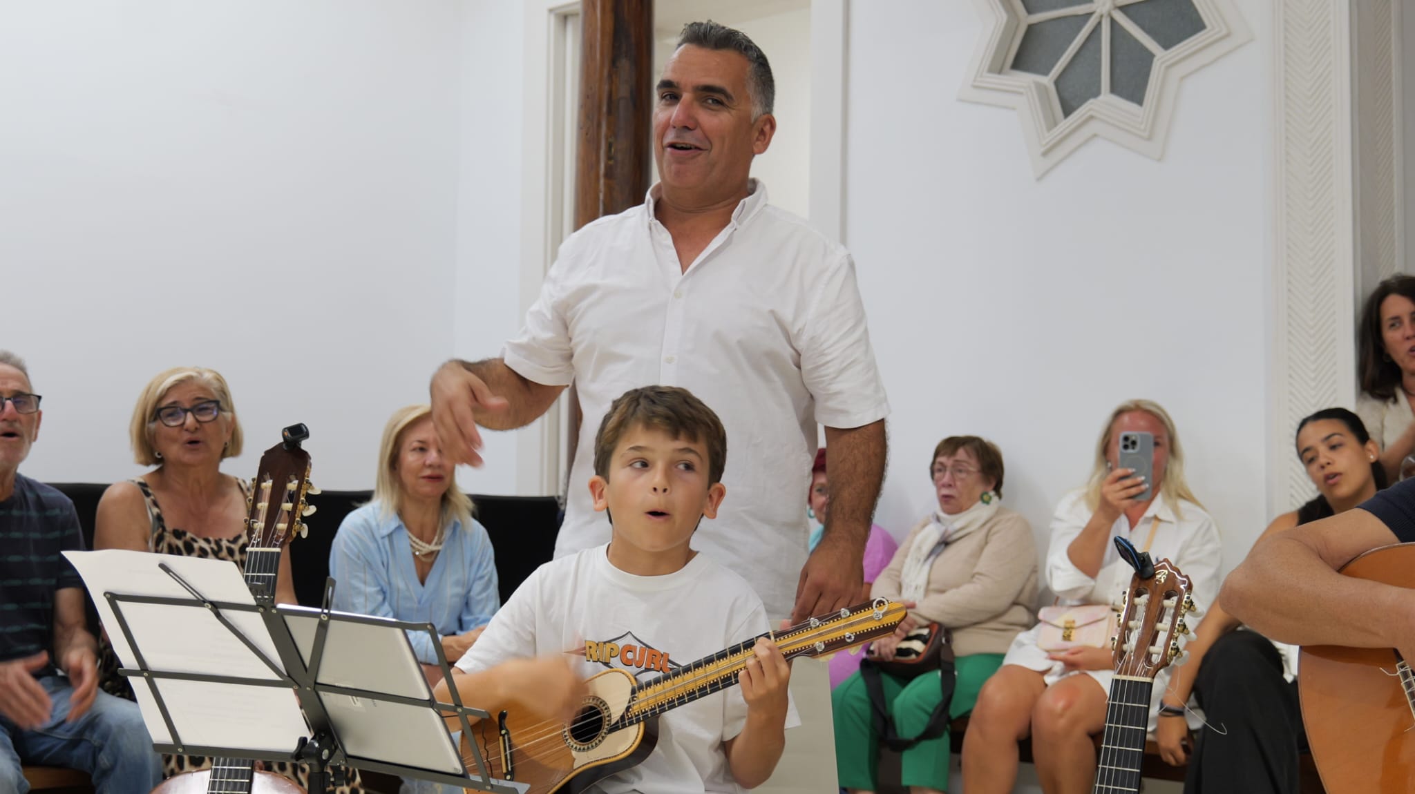 Arrecife se convierte en refugio de la música con el concierto 'Mano a mano' 