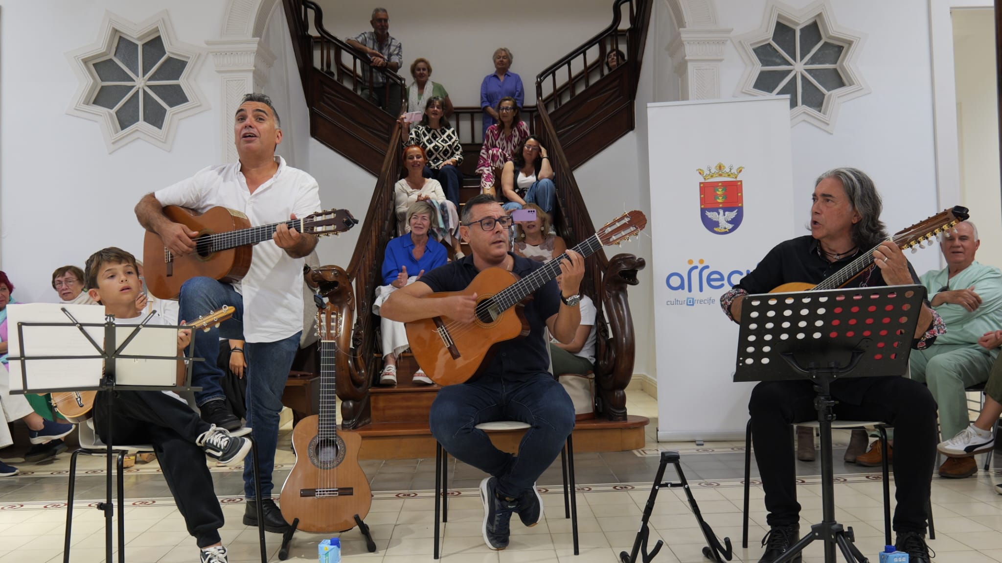Arrecife se convierte en refugio de la música con el concierto 'Mano a mano' 