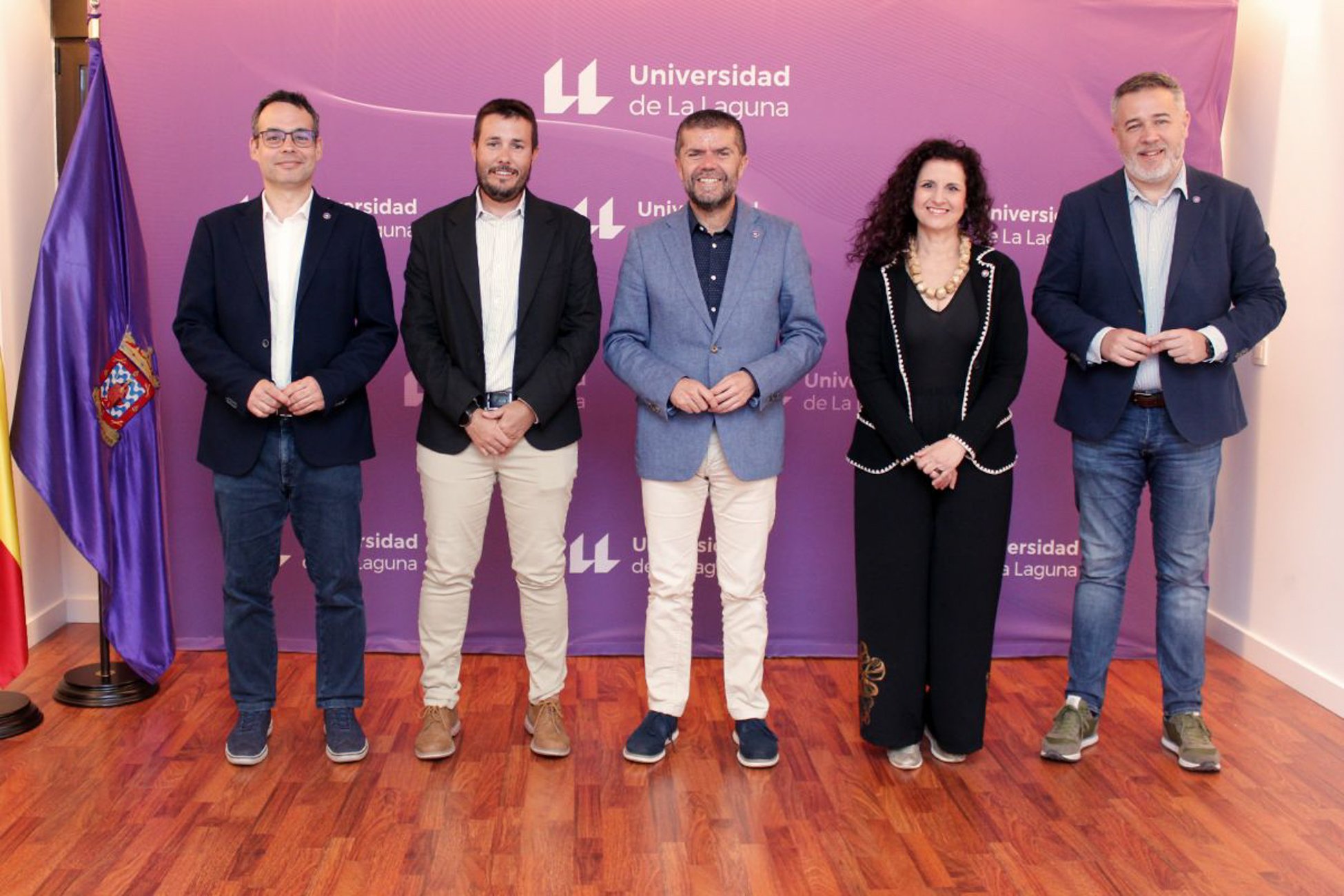 Firma del acuerdo de la ULL y la DOP de Lanzarote.