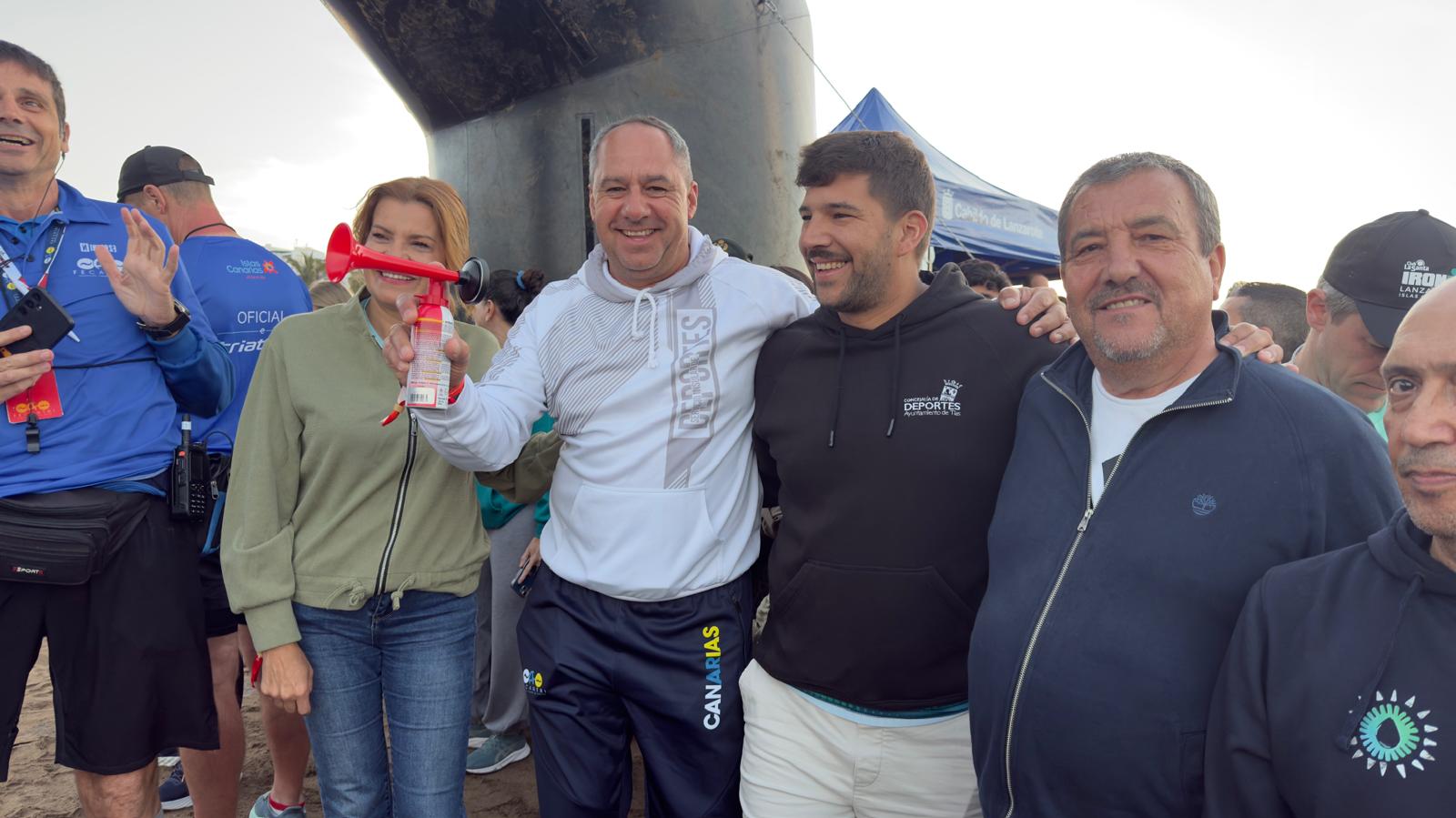 Arranca la 34º edición del IRONMAN Lanzarote. Fotos: La Voz. Arranca la 34º edición del IRONMAN Lanzarote. Fotos: La Voz.