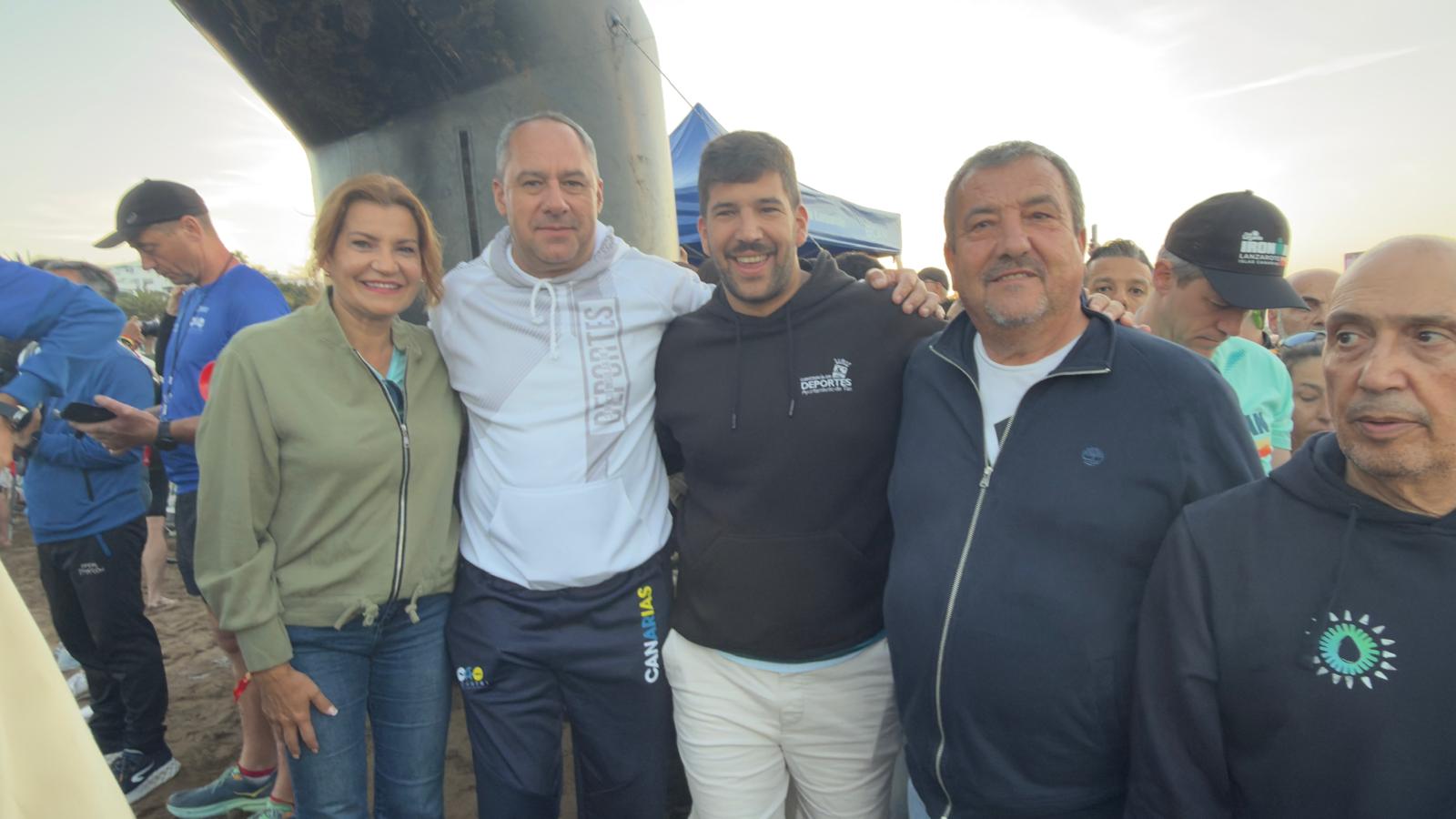 Arranca la 34º edición del IRONMAN Lanzarote. Fotos: La Voz. Arranca la 34º edición del IRONMAN Lanzarote. Fotos: La Voz.