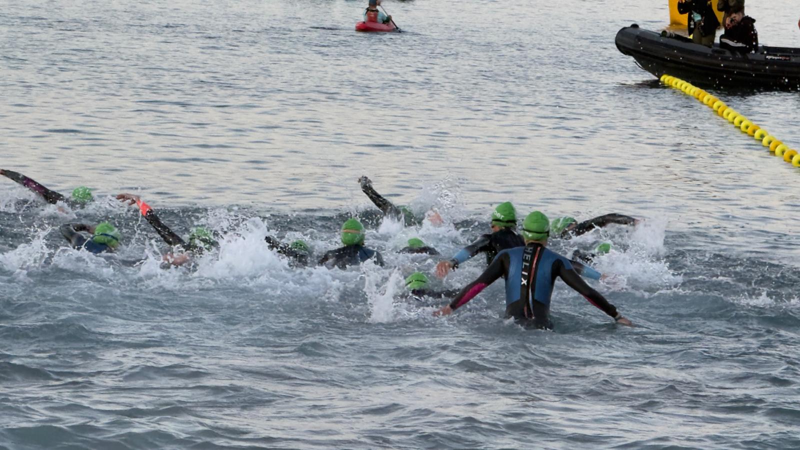 Arranca la 34º edición del IRONMAN Lanzarote. Fotos: La Voz. Arranca la 34º edición del IRONMAN Lanzarote. Fotos: La Voz.