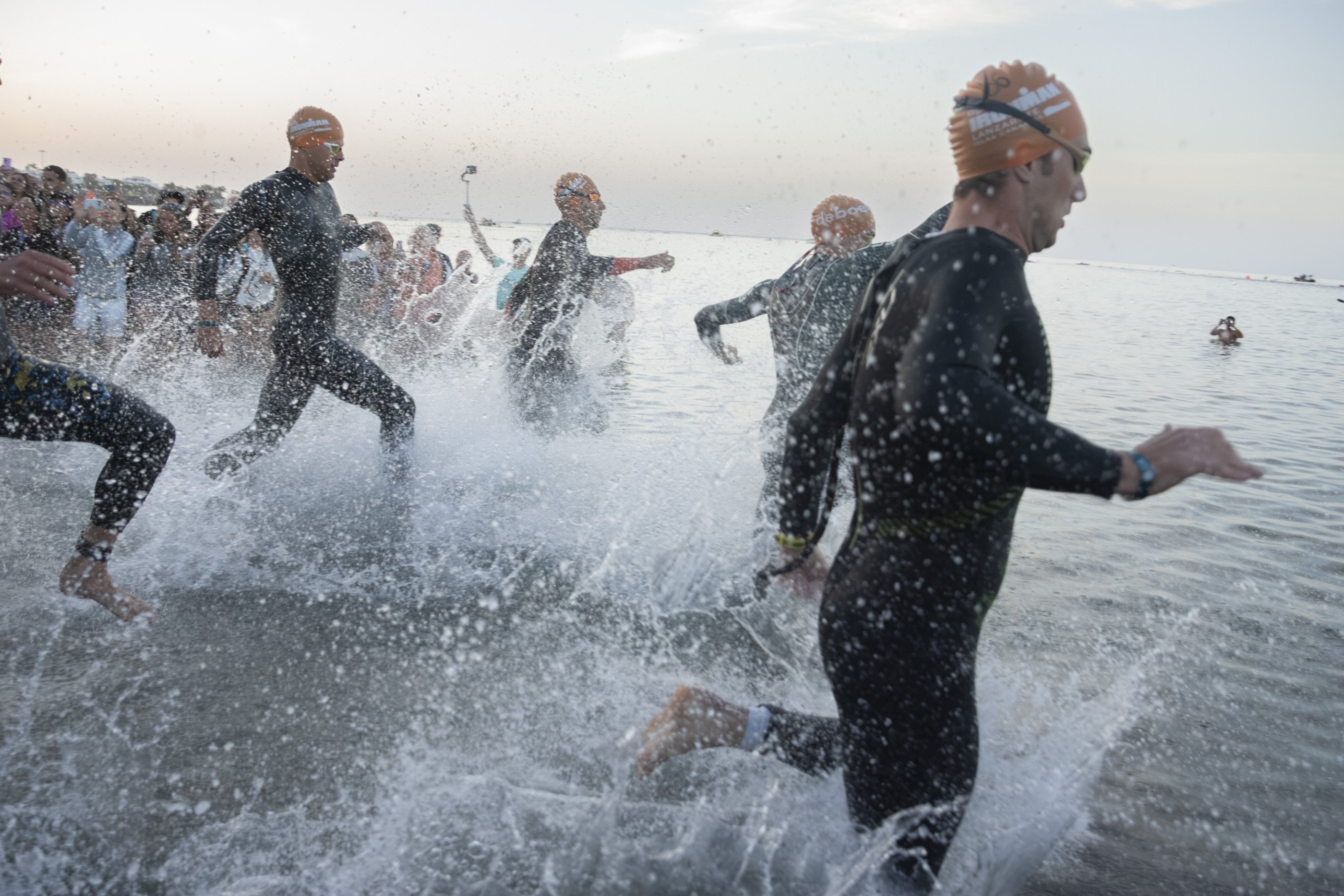 IRONMAN 2026. Fotos: Juan Mateos y La Voz. IRONMAN 2026. Fotos: Juan Mateos y La Voz.