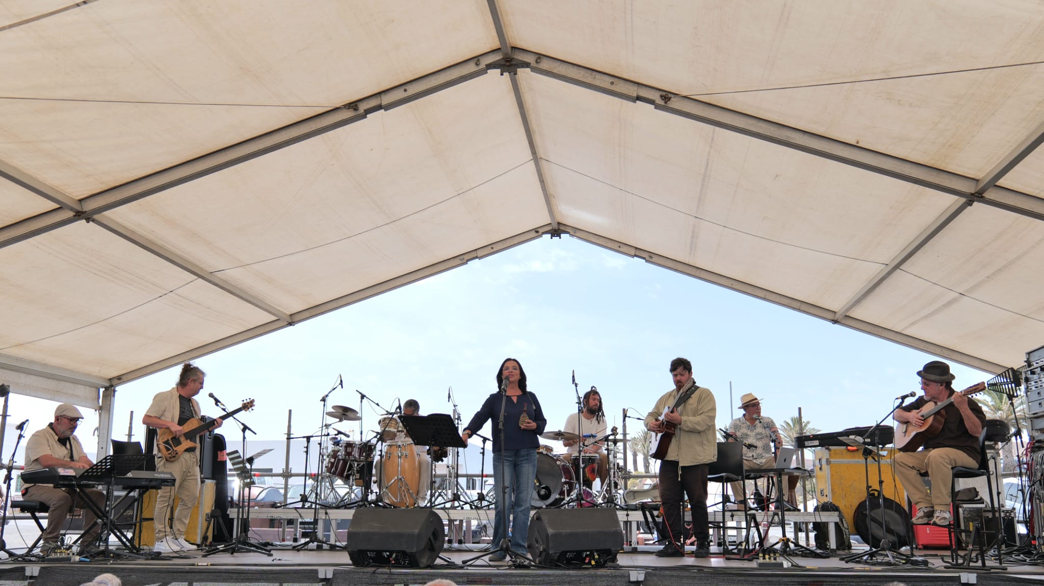 Concierto de Mestisay en Mancaha Blanca, 2026 (Fotos: Jordi Vispo)