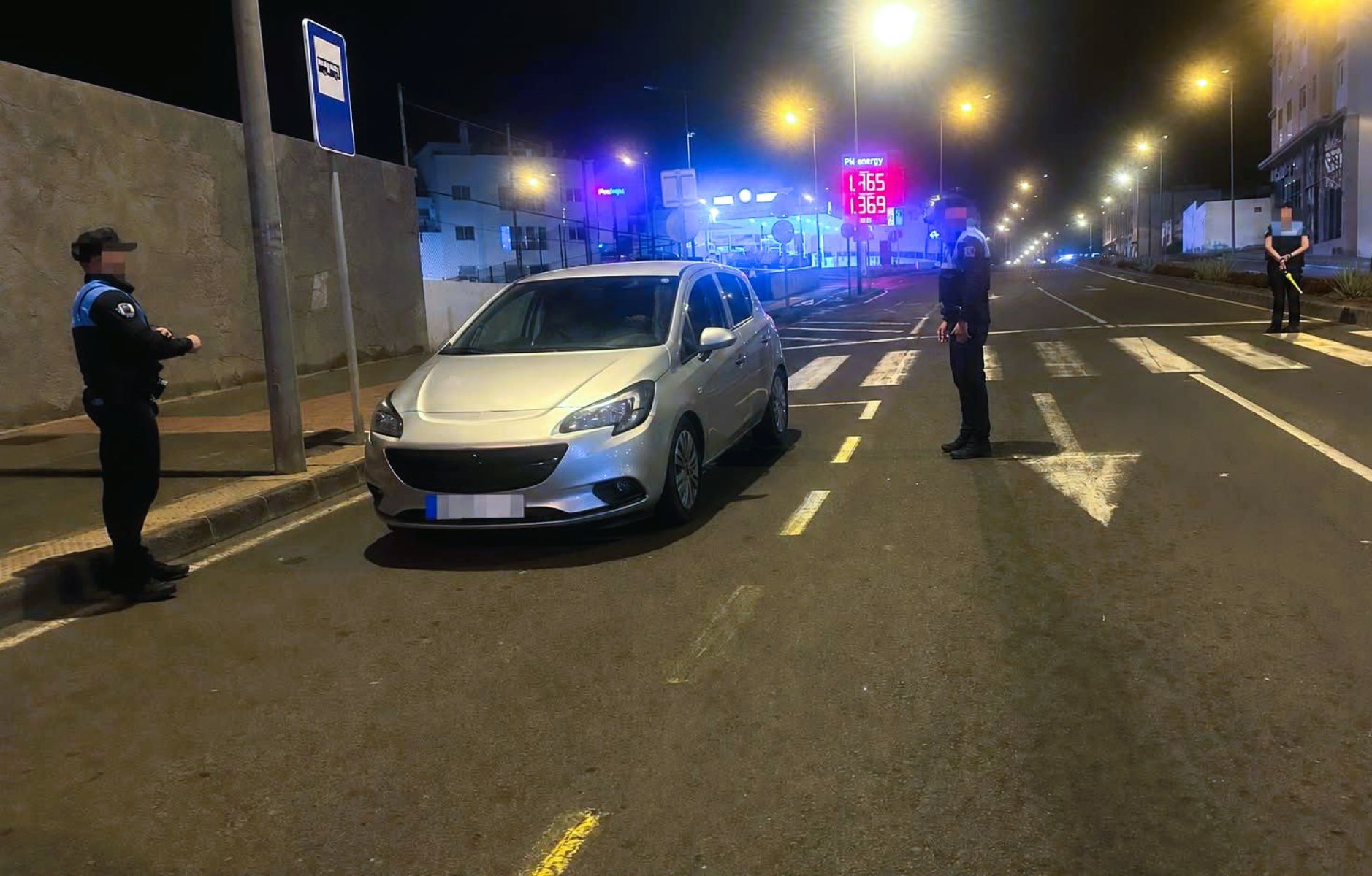 Imagen de uno de los controles realizados por la Policía Local de Arrecife durante este fin de semana 
