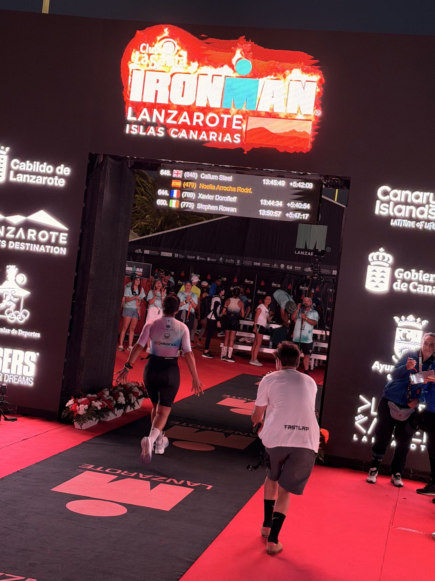Noelia Arrocha durante el Ironman 2026
