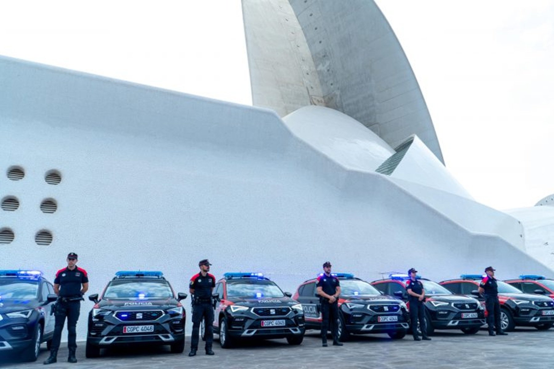 Los nuevos vehículos de la policía canaria.