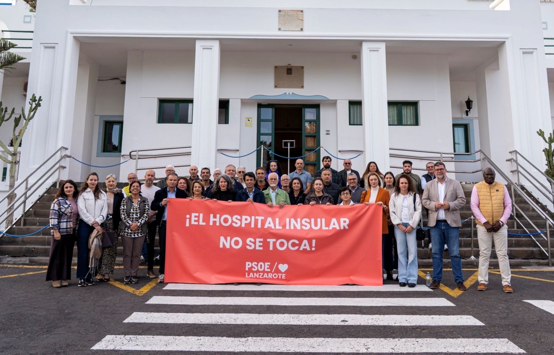El PSOE apoya la movilización ciudadana en defensa del Hospital Insular