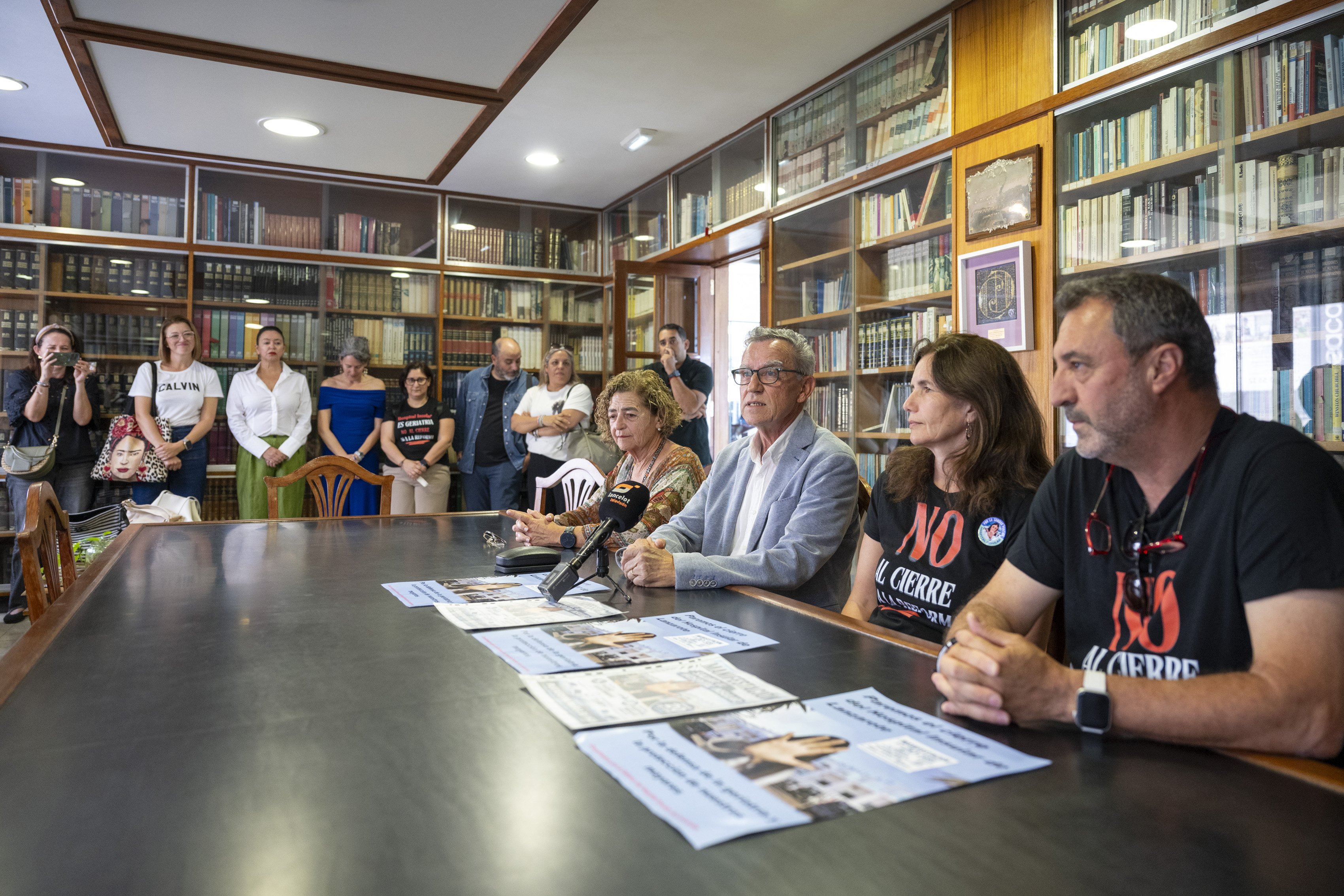Rueda de prensa de la plataforma por el Hospital Insular 
