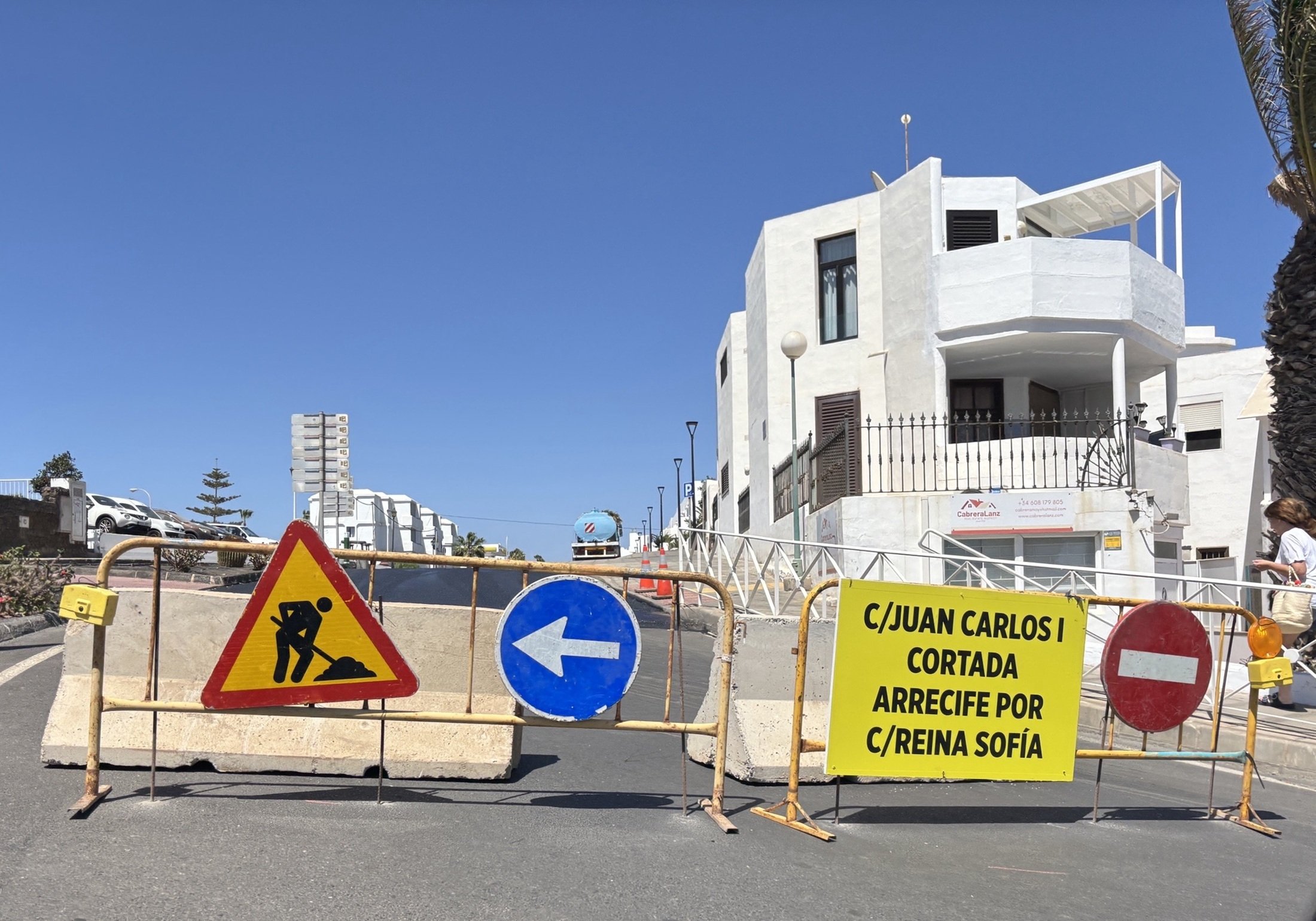 Obras de reasfaltado en Puerto del Carmen