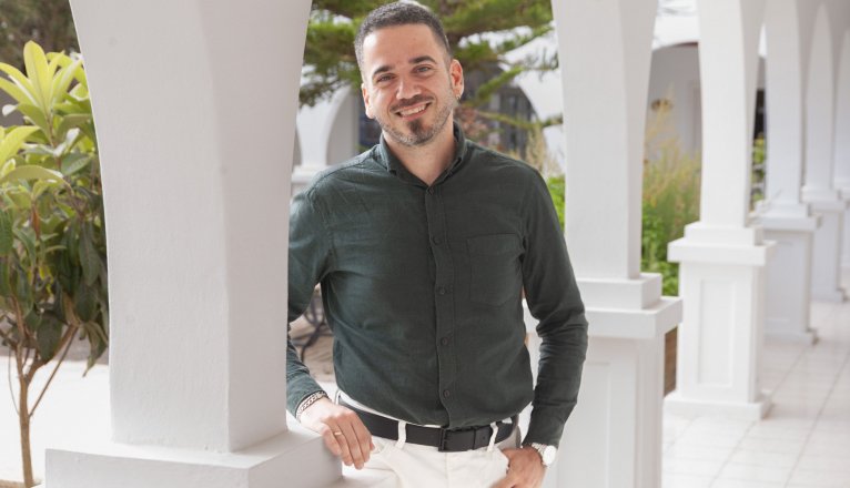 The technical engineer in Industrial Chemistry, Rayco Guedes. Photo: Juan Mateos. The technical engineer in Industrial Chemistry, Rayco Guedes. Photo: Juan Mateos.