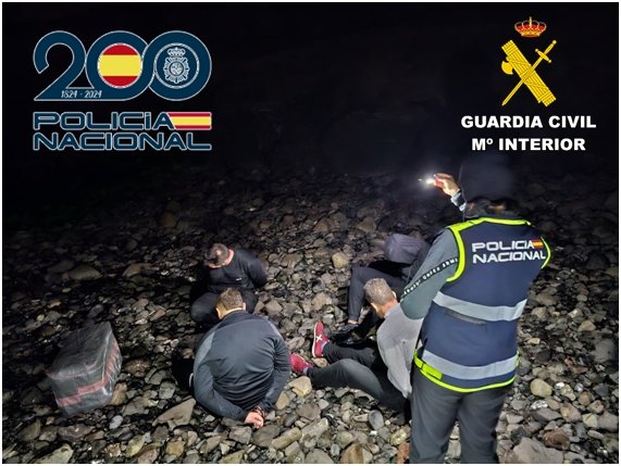 Incautan casi una tonelada de hachís en Lanzarote durante una operación antidroga en Canarias Incautan casi una tonelada de hachís en Lanzarote durante una operación antidroga en Canarias