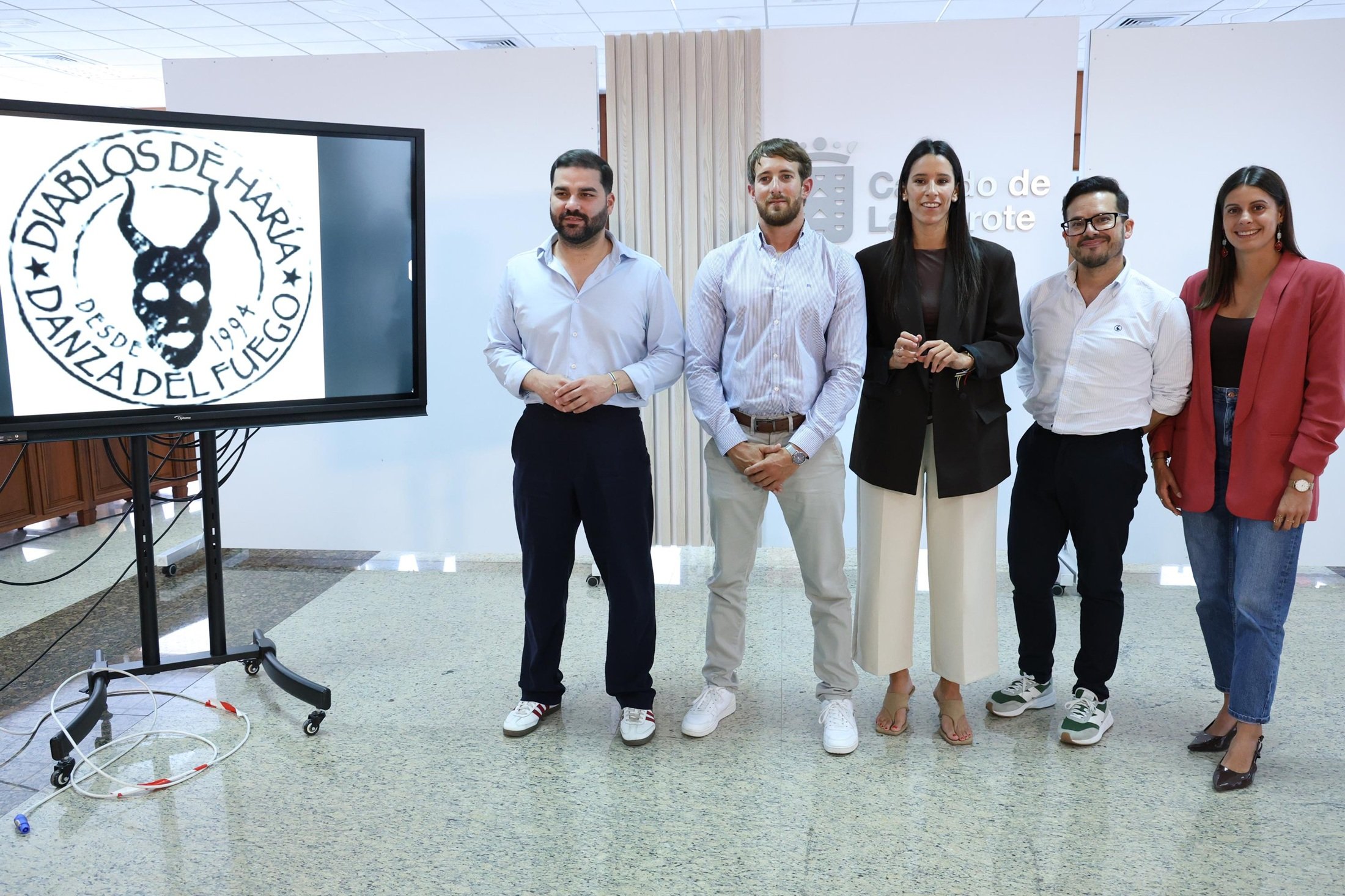 PRESENTACIÓN ROPA DIABLOS HARÍA  (1)hhj